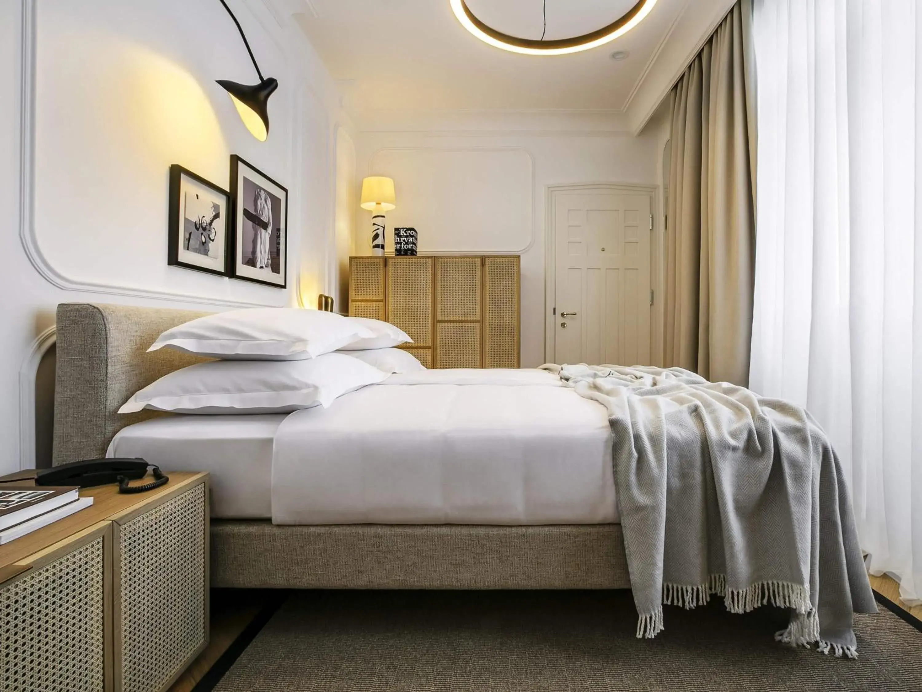 Comfort Twin Room in Heritage Hotel FERMAI MGallery Split Comfort Twin Room in Heritage Hotel FERMAI MGallery Split