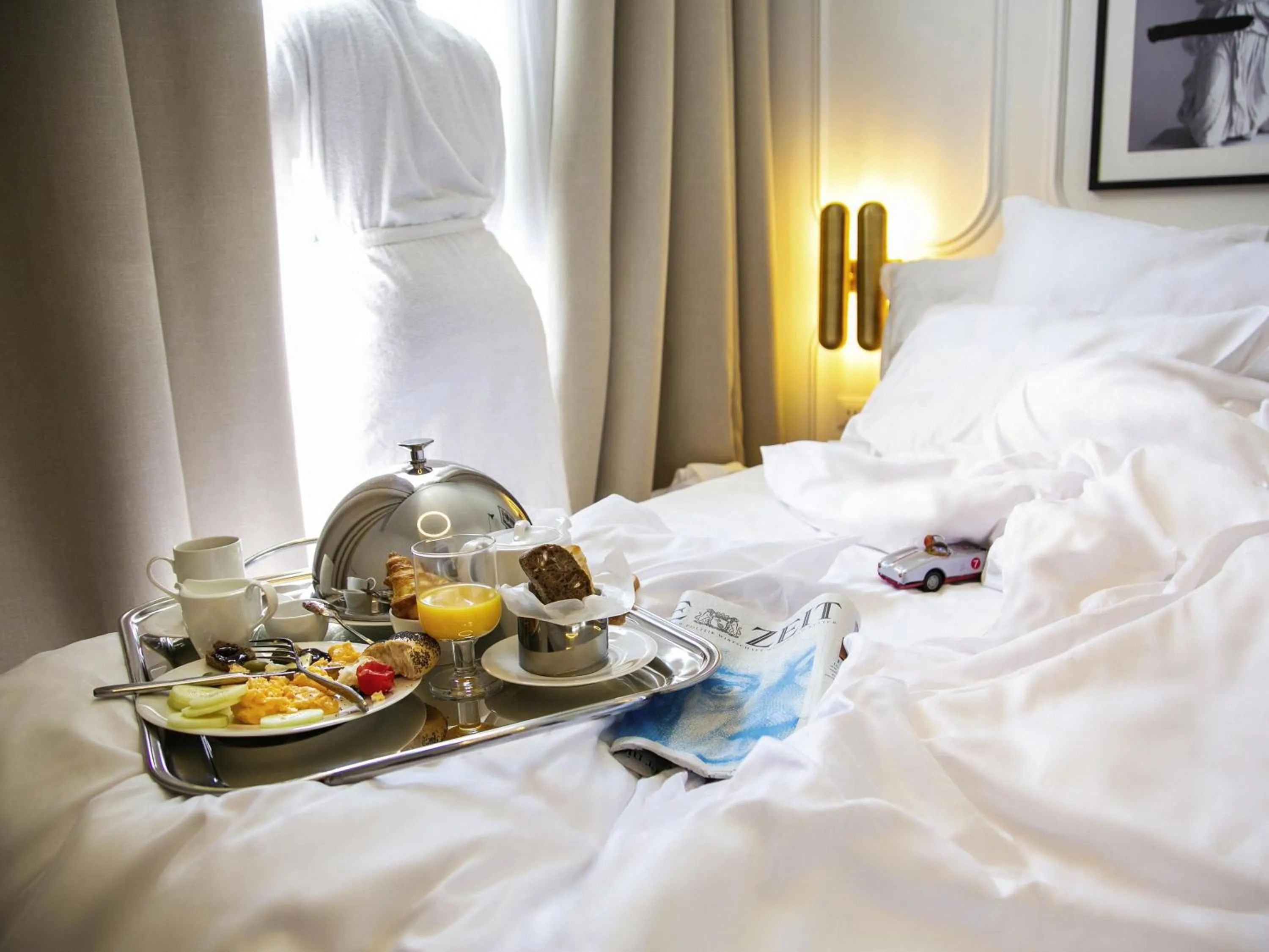 Photo of the whole room, Bed in Heritage Hotel FERMAI MGallery Split