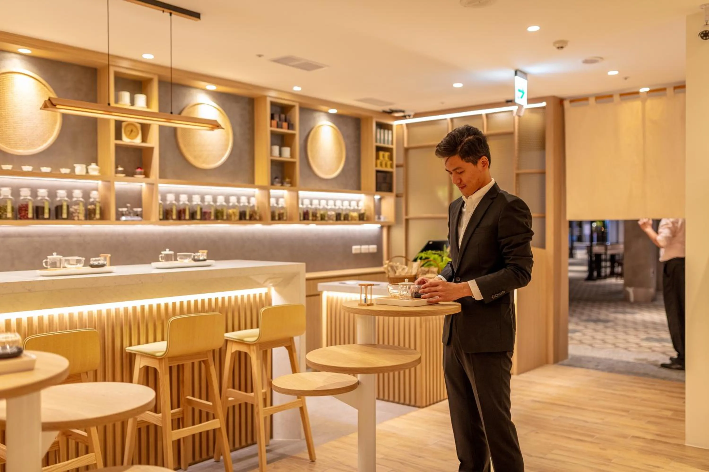Lounge or bar in CHO Stay Capsule Hotel-Taoyuan Airport T2