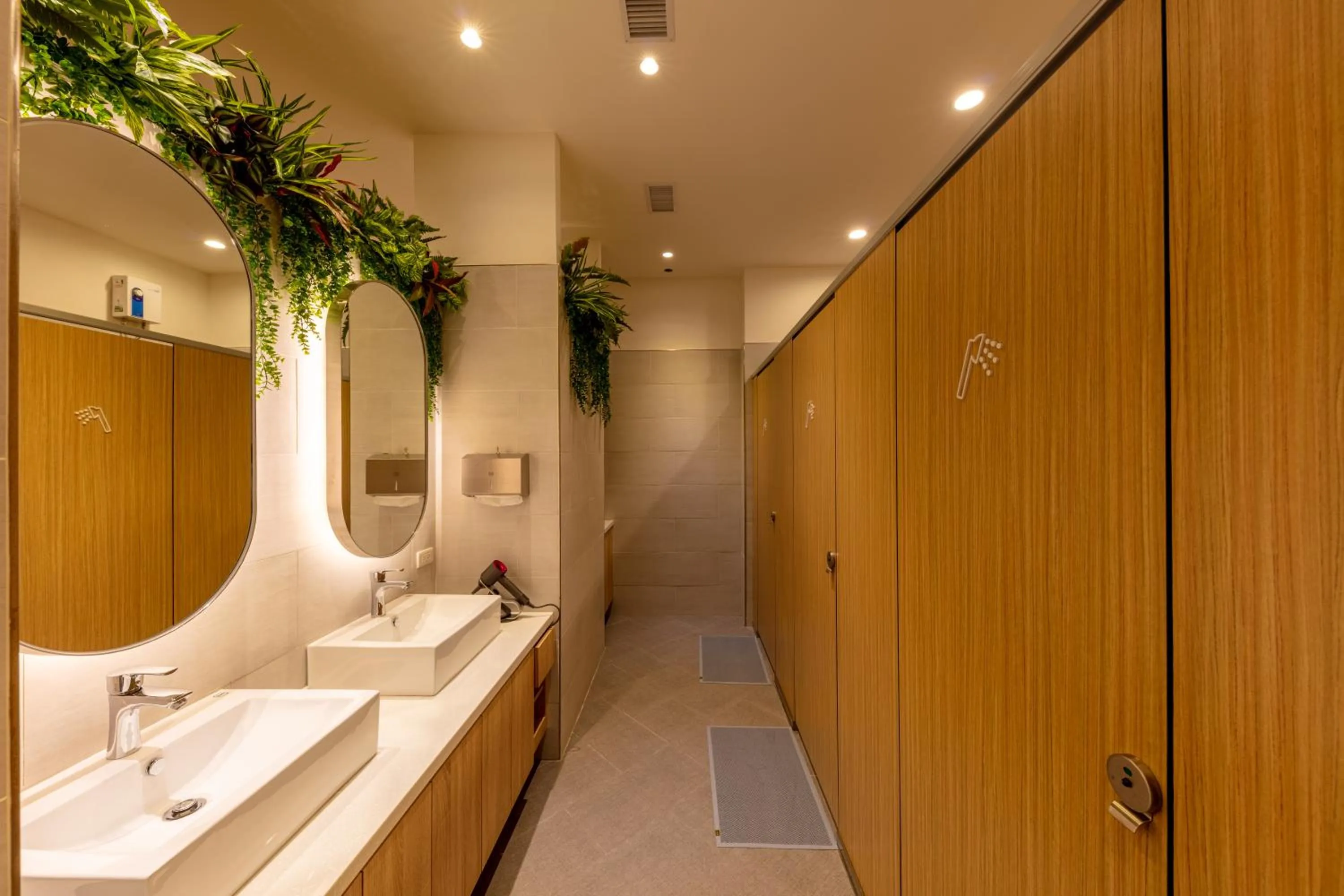 Bathroom in CHO Stay Capsule Hotel-Taoyuan Airport T2