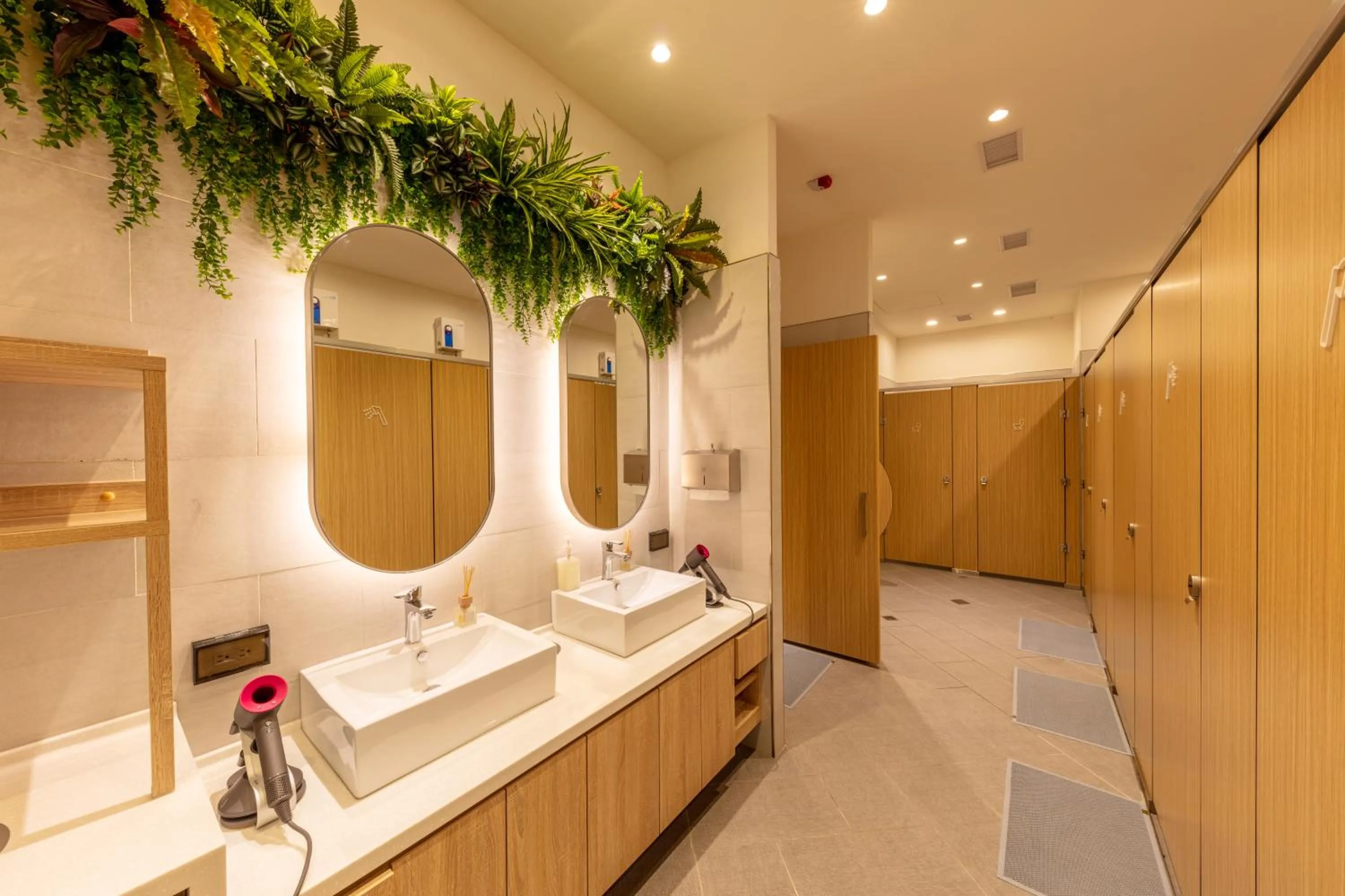 Bathroom in CHO Stay Capsule Hotel-Taoyuan Airport T2