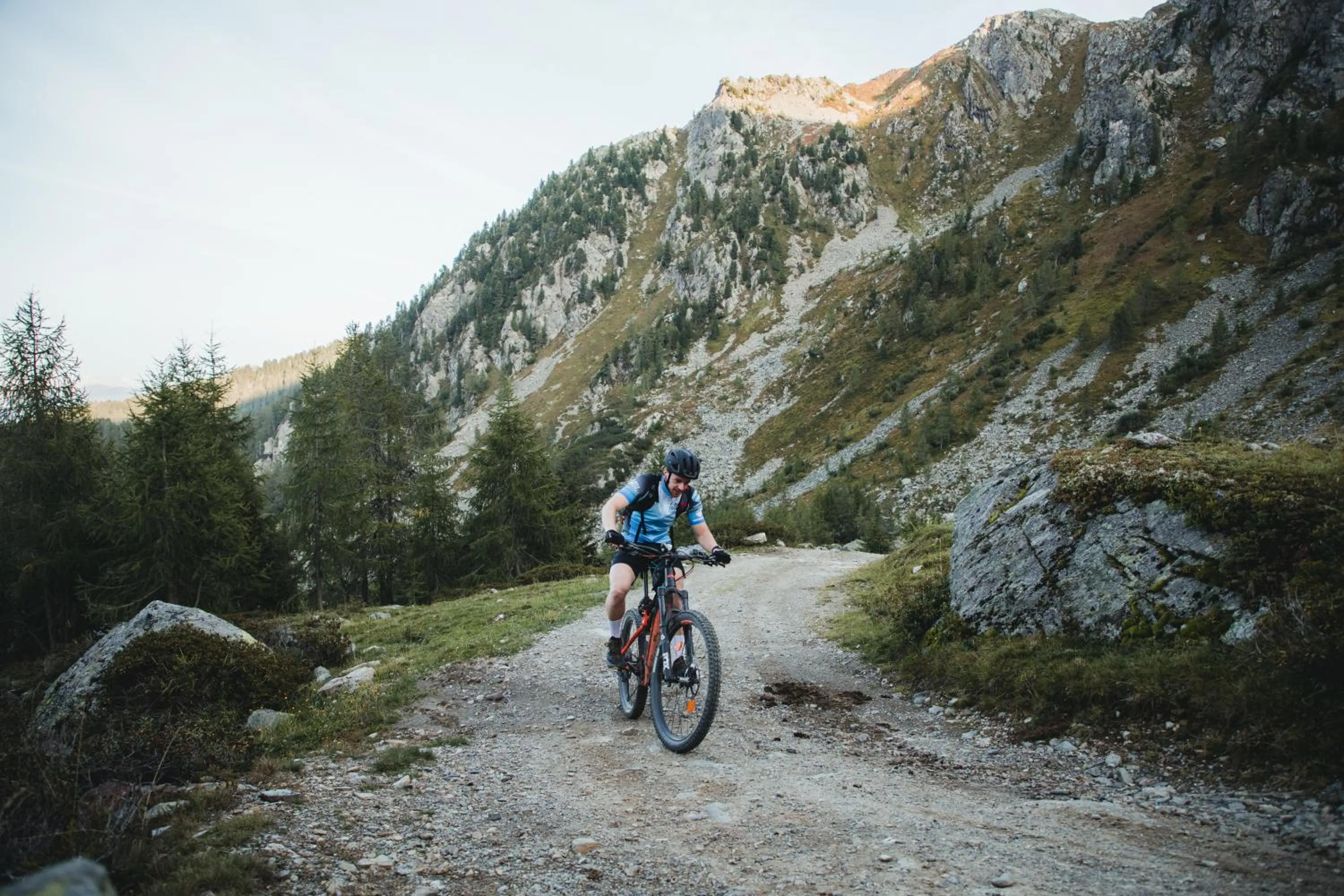 Cycling in Tillga Glück - 4 stars