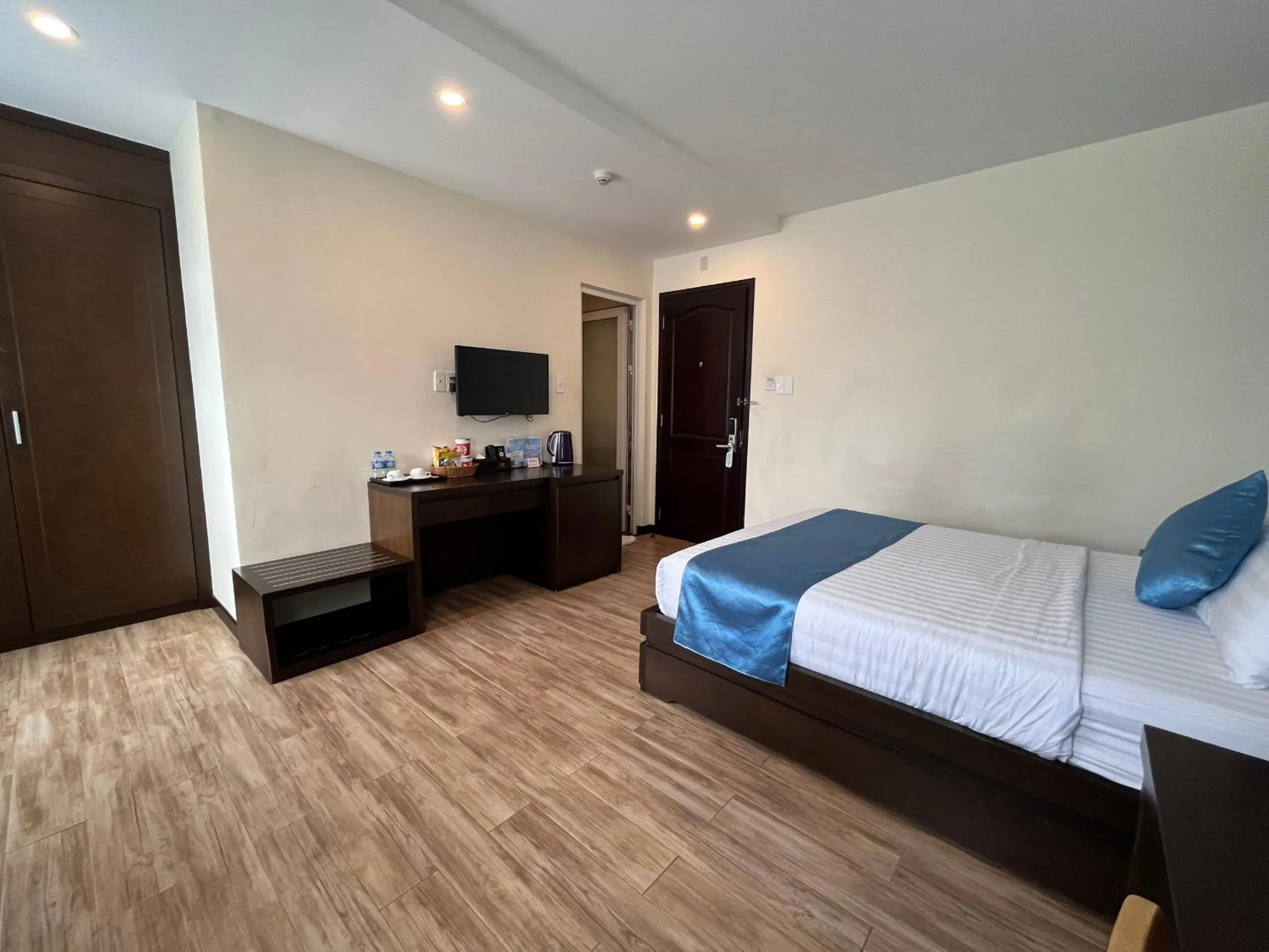 Bed in Thien Ly Hotel - Da Lat Center