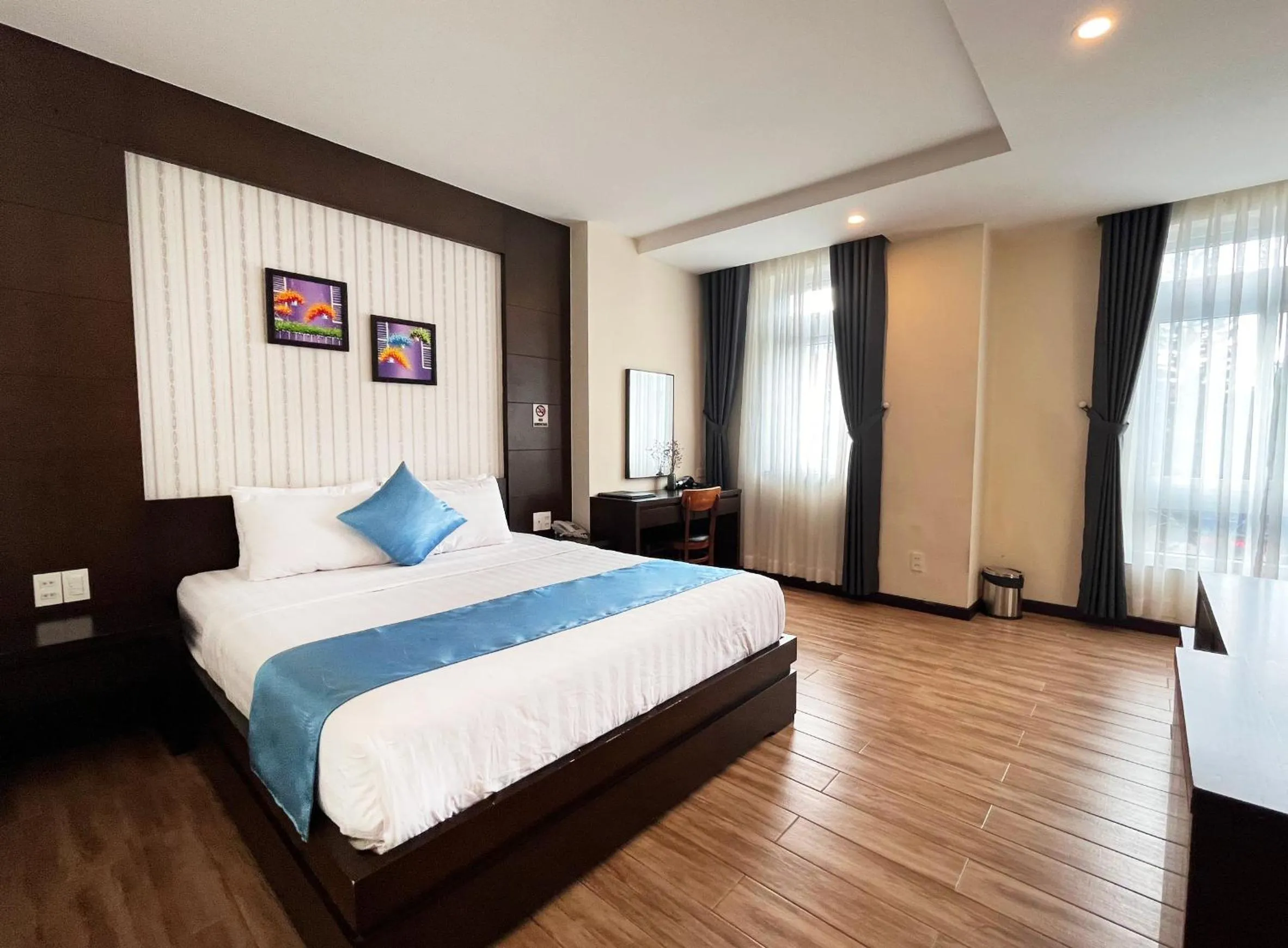 View (from property/room), Bed in Thien Ly Hotel - Da Lat Center