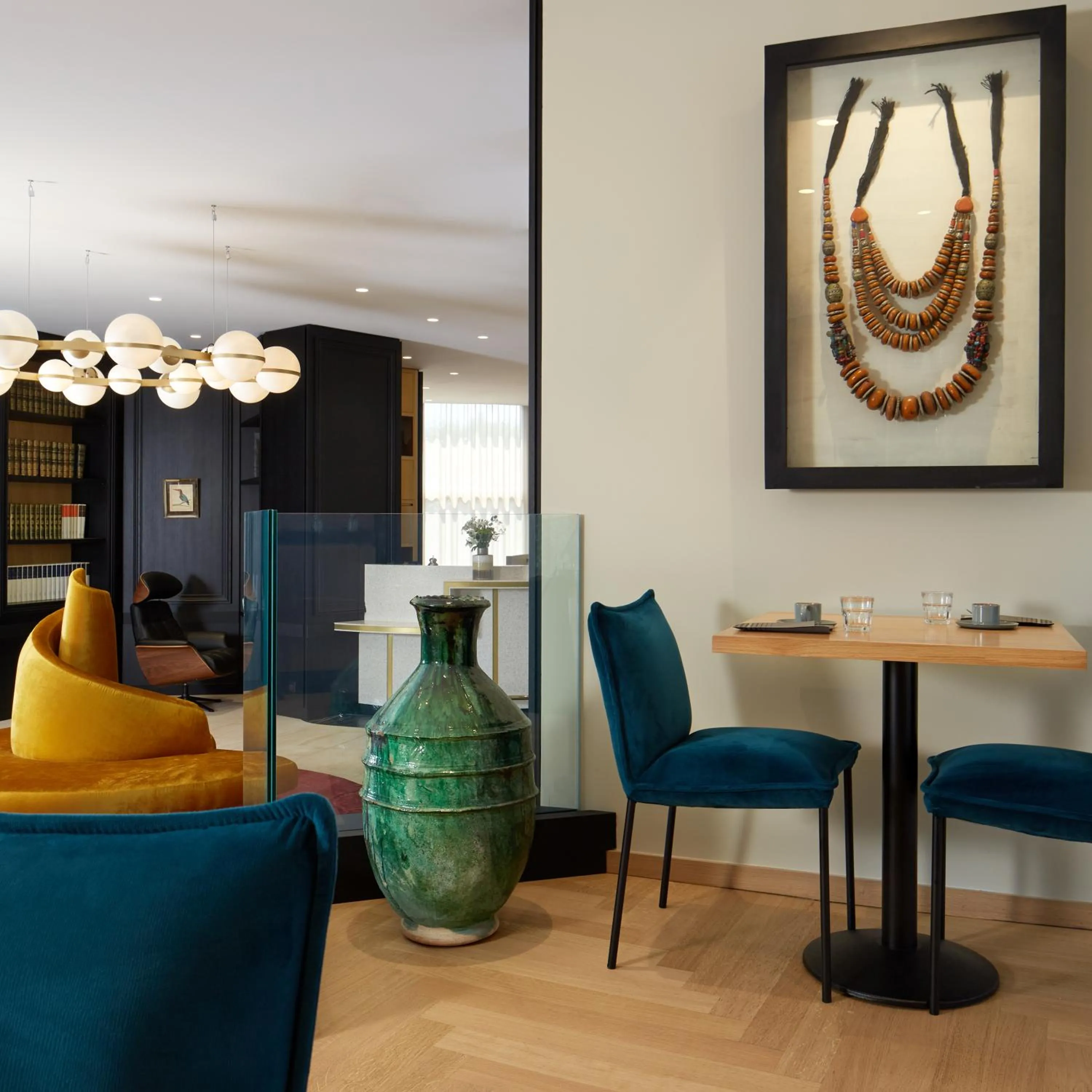 Breakfast in Les Nomades Beaune