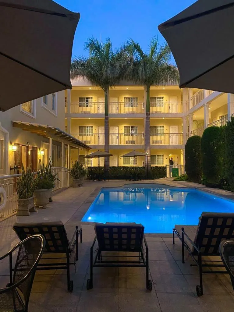 Patio in Fresno Galerias