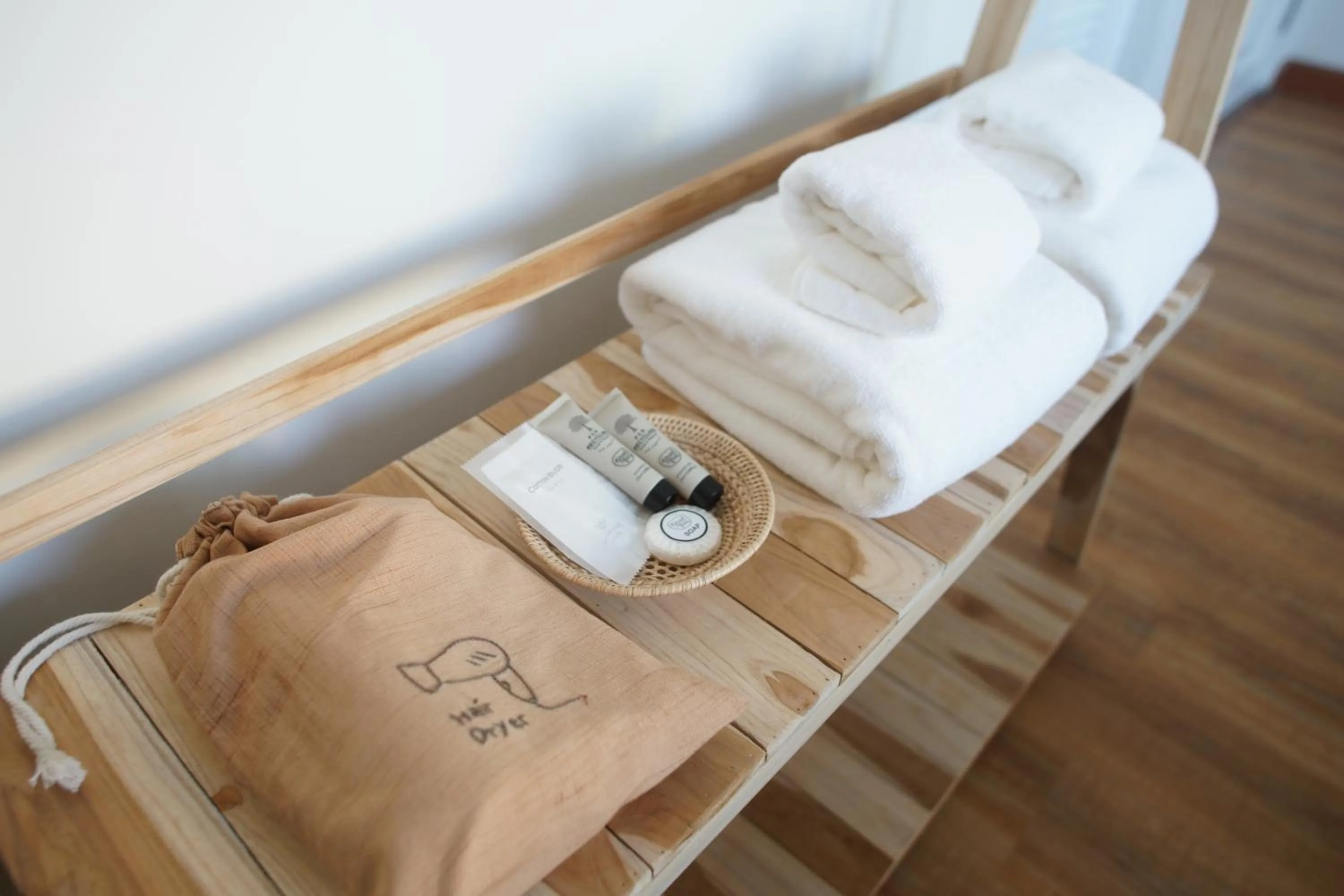 Shower in Breadfruit