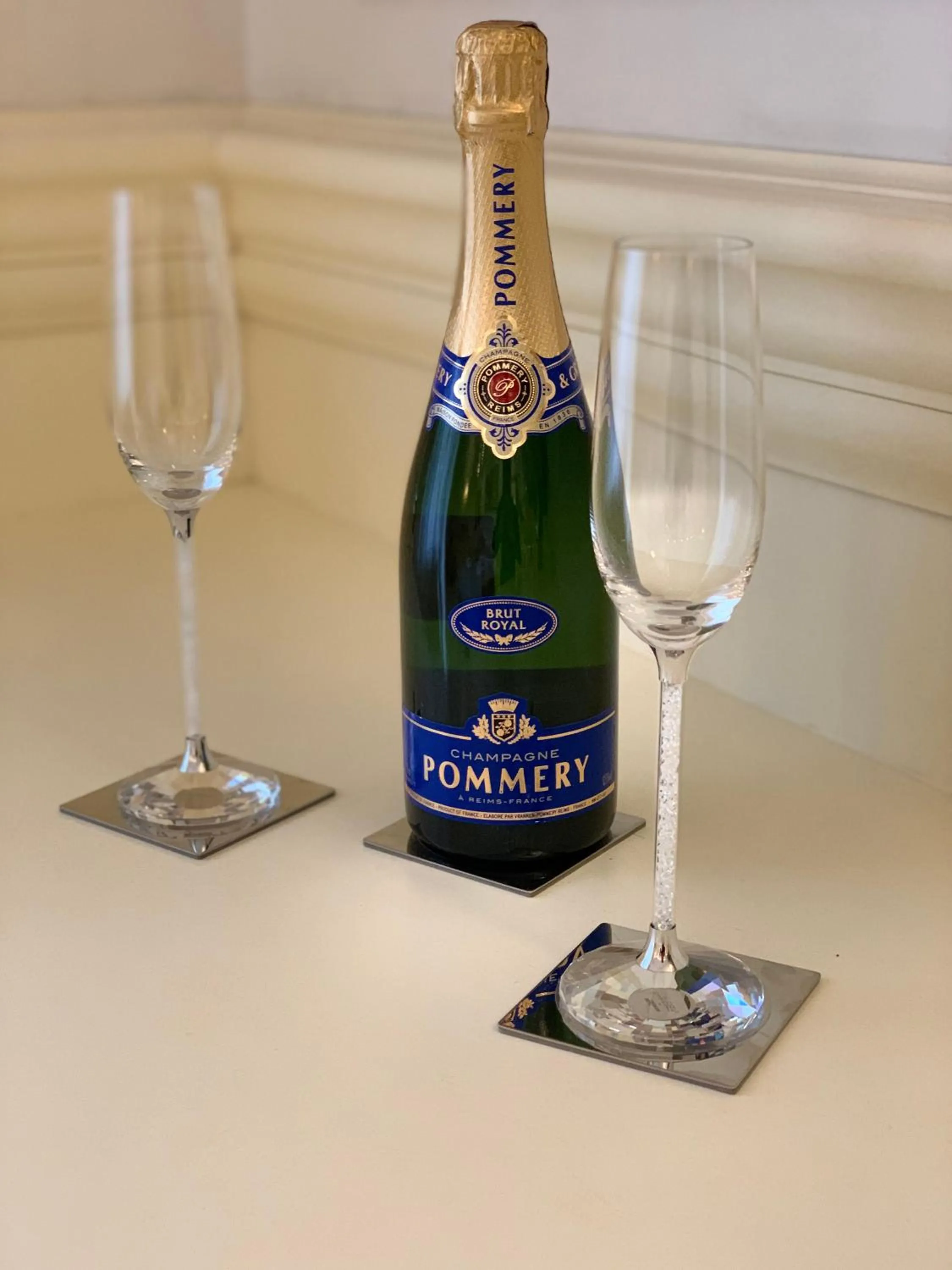 Drinks in Simon's Guest House Rome