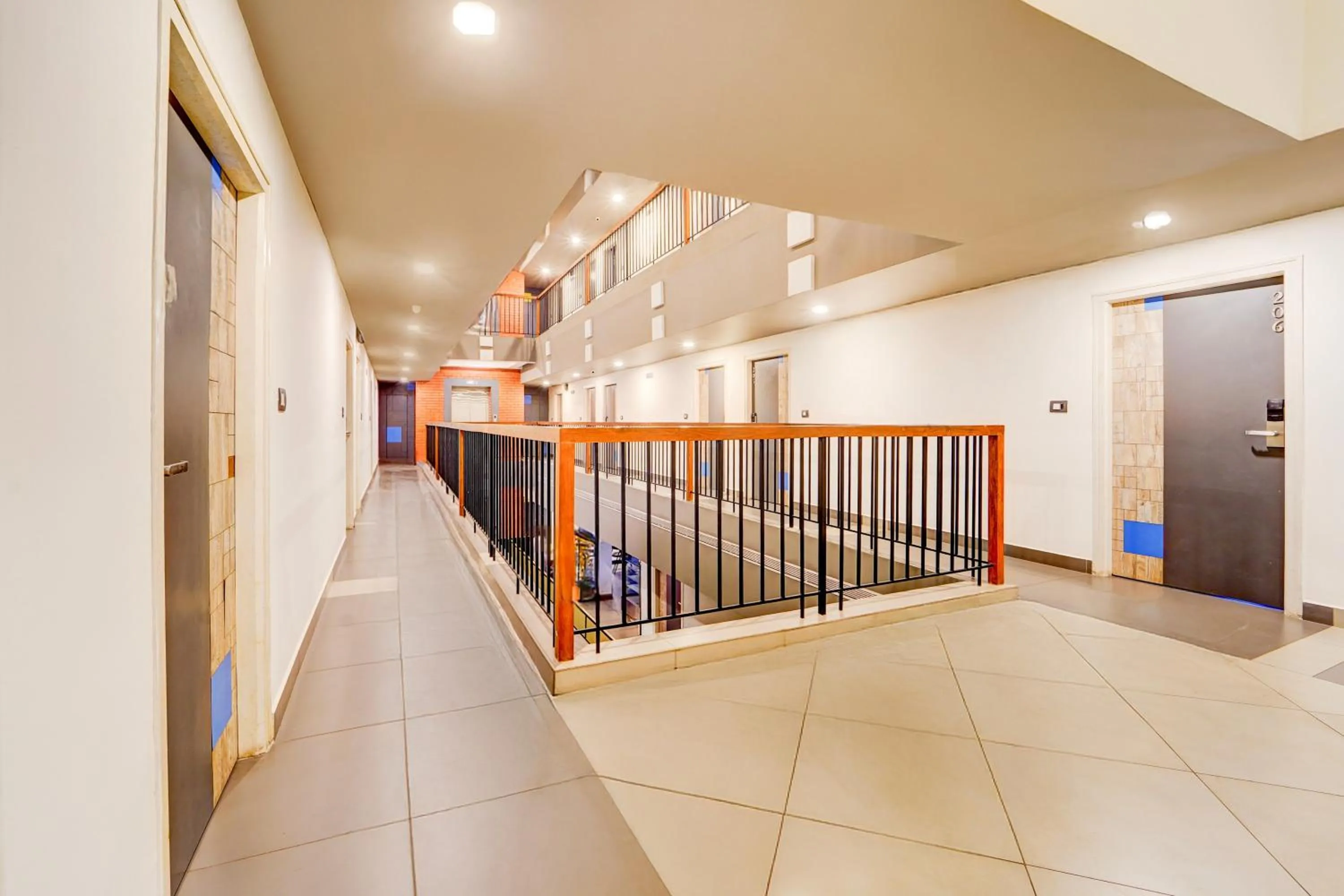 Lobby or reception in Super Townhouse Oak Mangalore