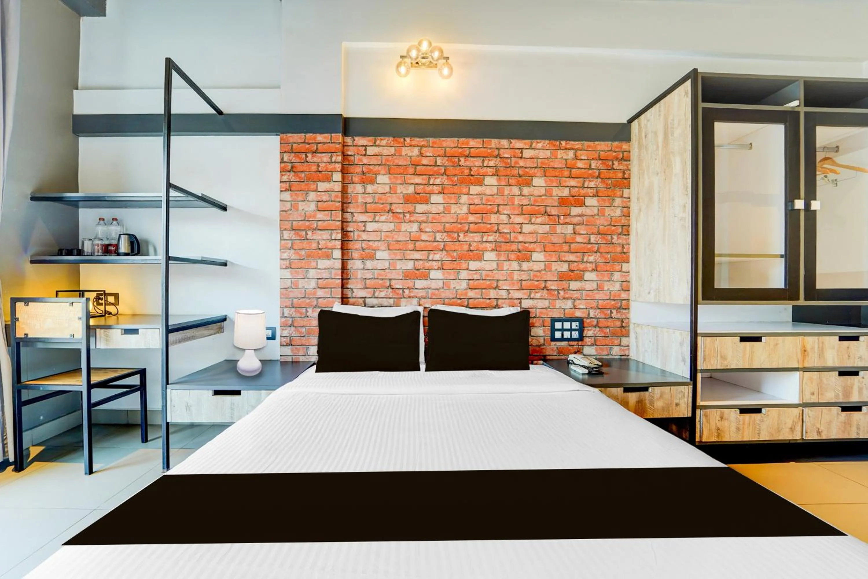 Bedroom, Bed in Super Townhouse Oak Mangalore