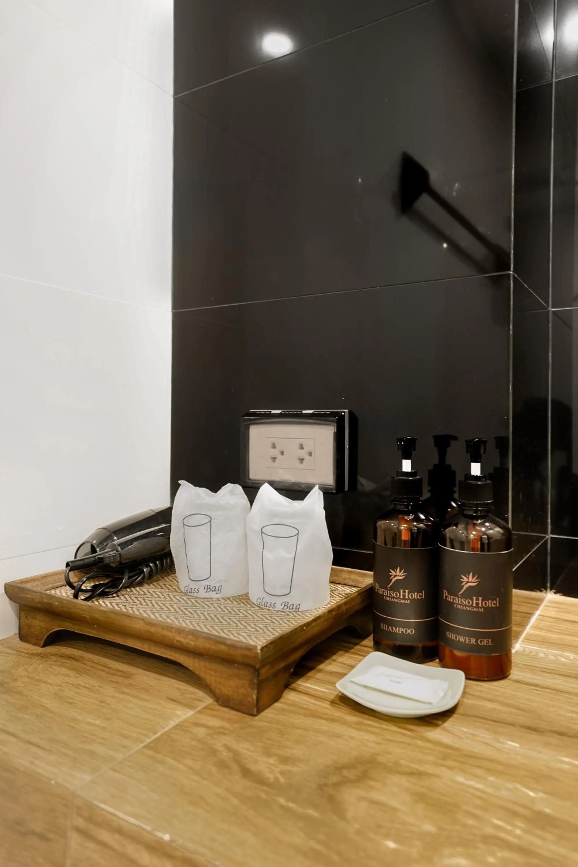 Bathroom in Paraiso Hotel Chiangmai