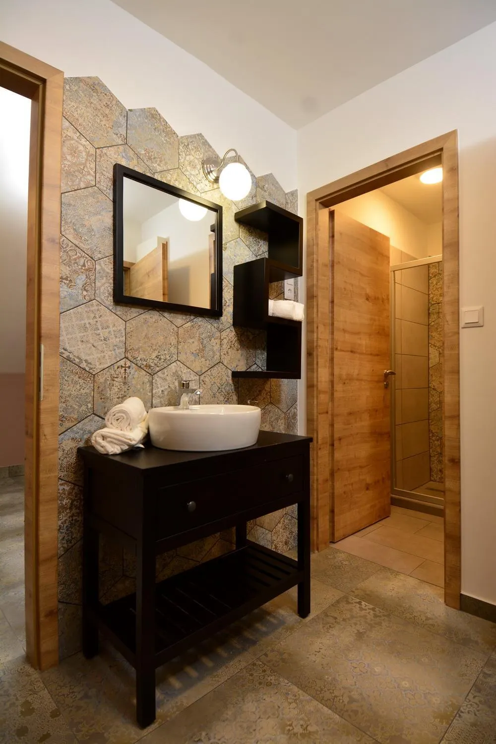 Bathroom in Ludwig Hotel