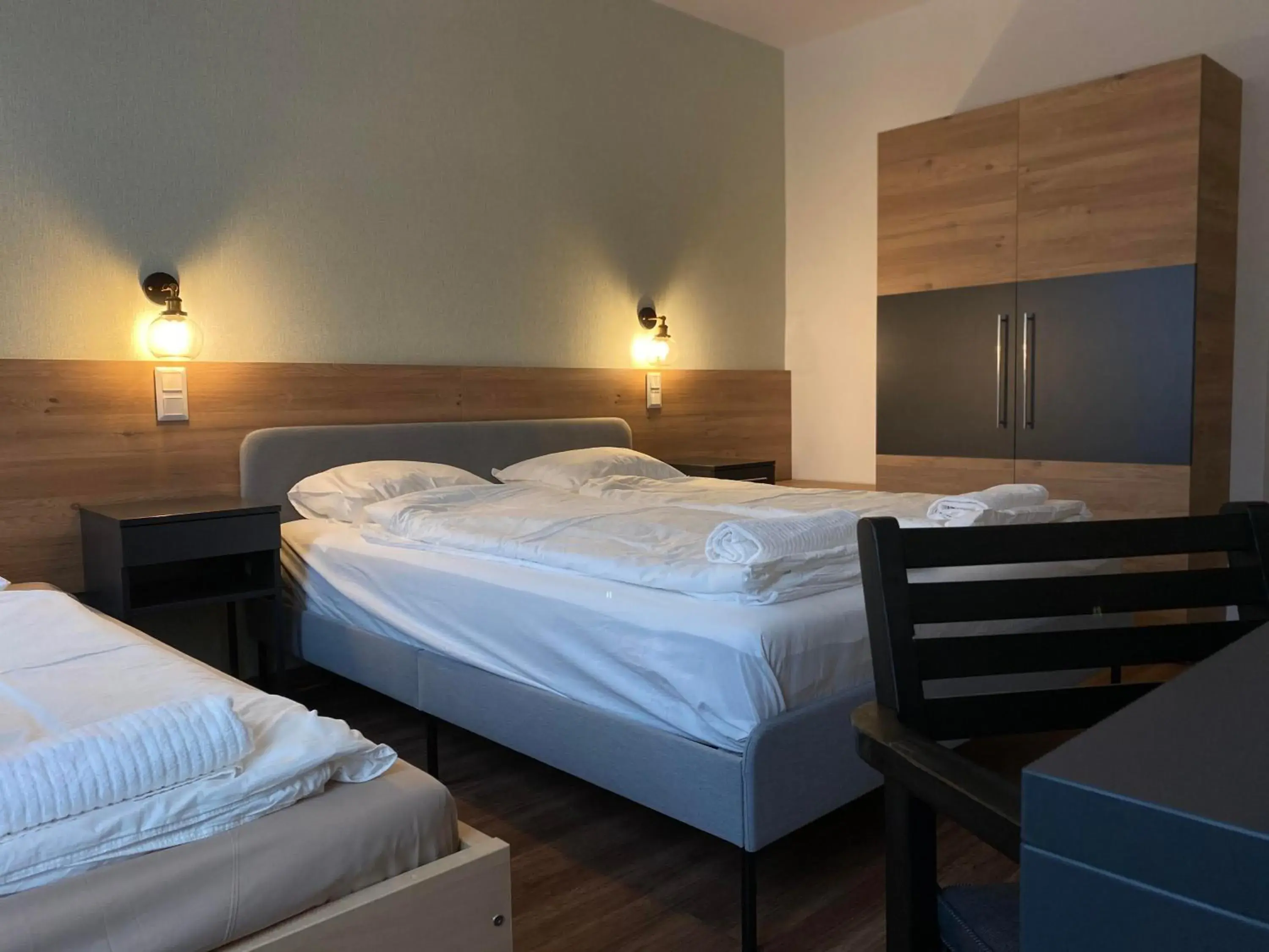 Deluxe Triple Room in Ludwig Hotel Deluxe Triple Room in Ludwig Hotel