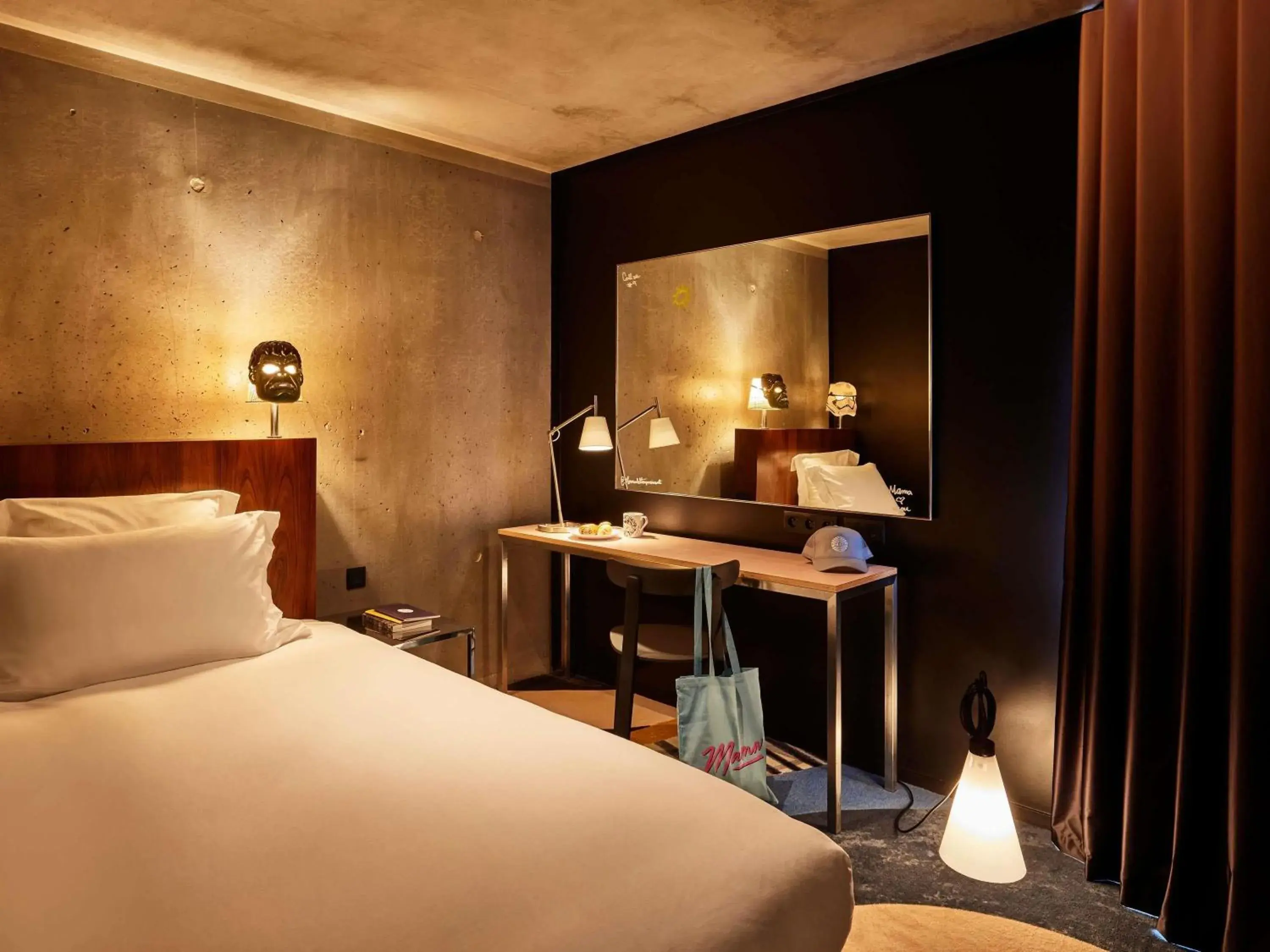 Small Mama Single Room in Mama Shelter Paris East Small Mama Single Room in Mama Shelter Paris East