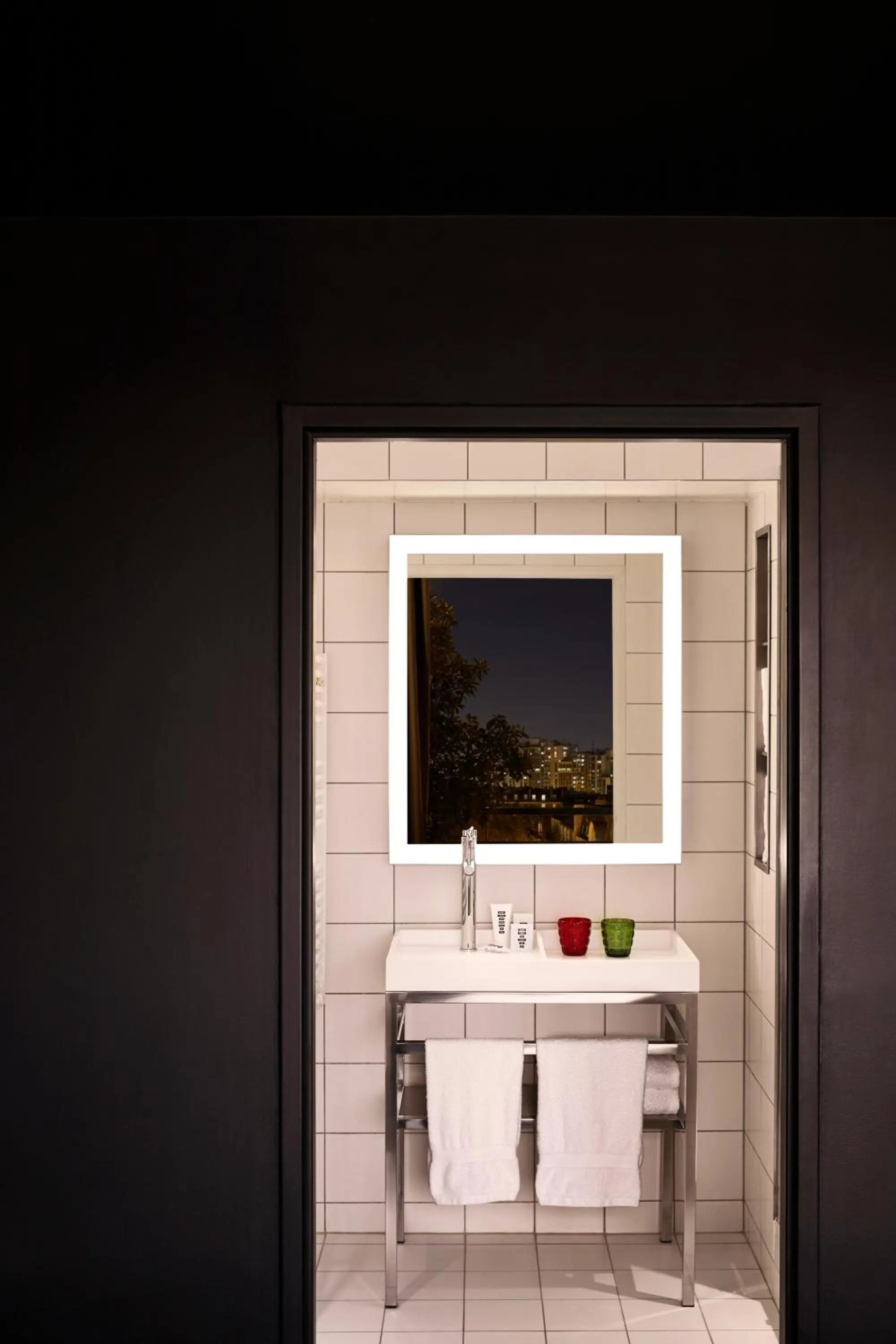 Bathroom in Mama Shelter Paris East