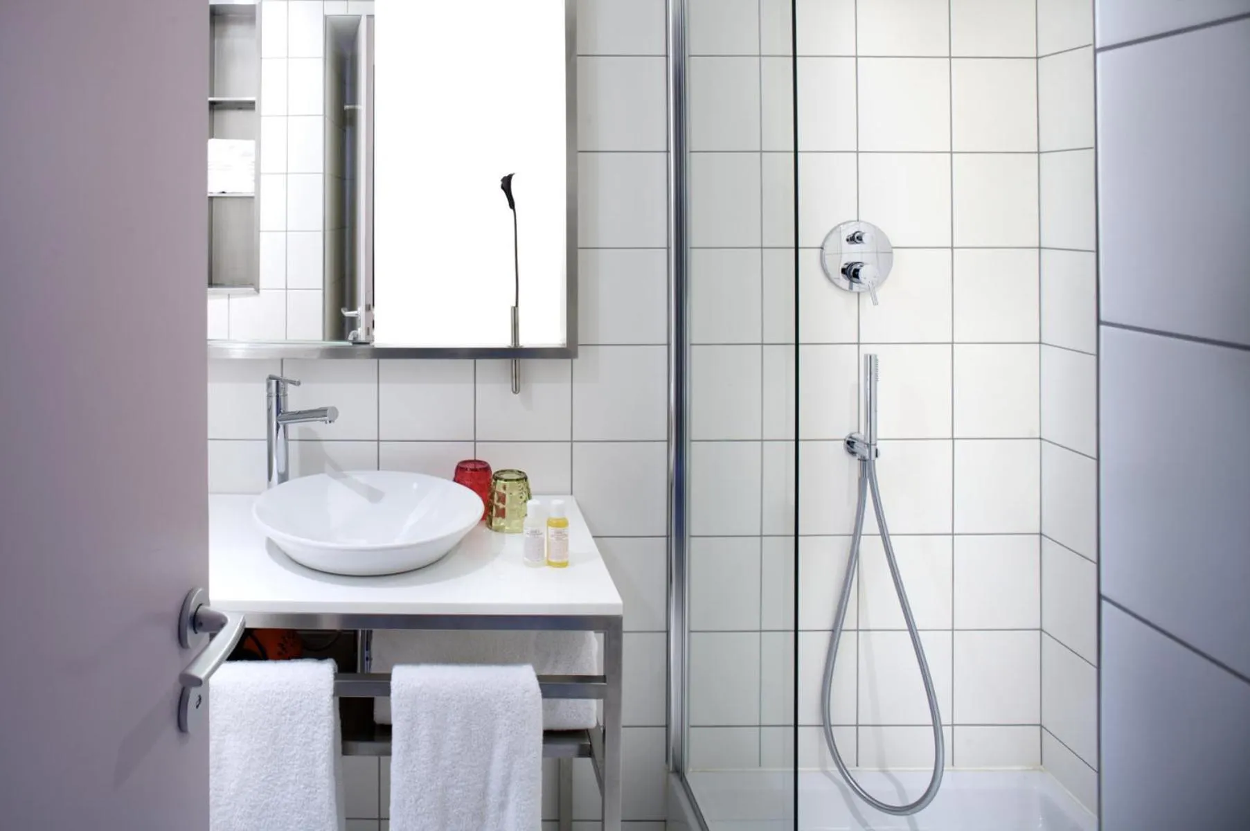 Shower in Mama Shelter Paris East