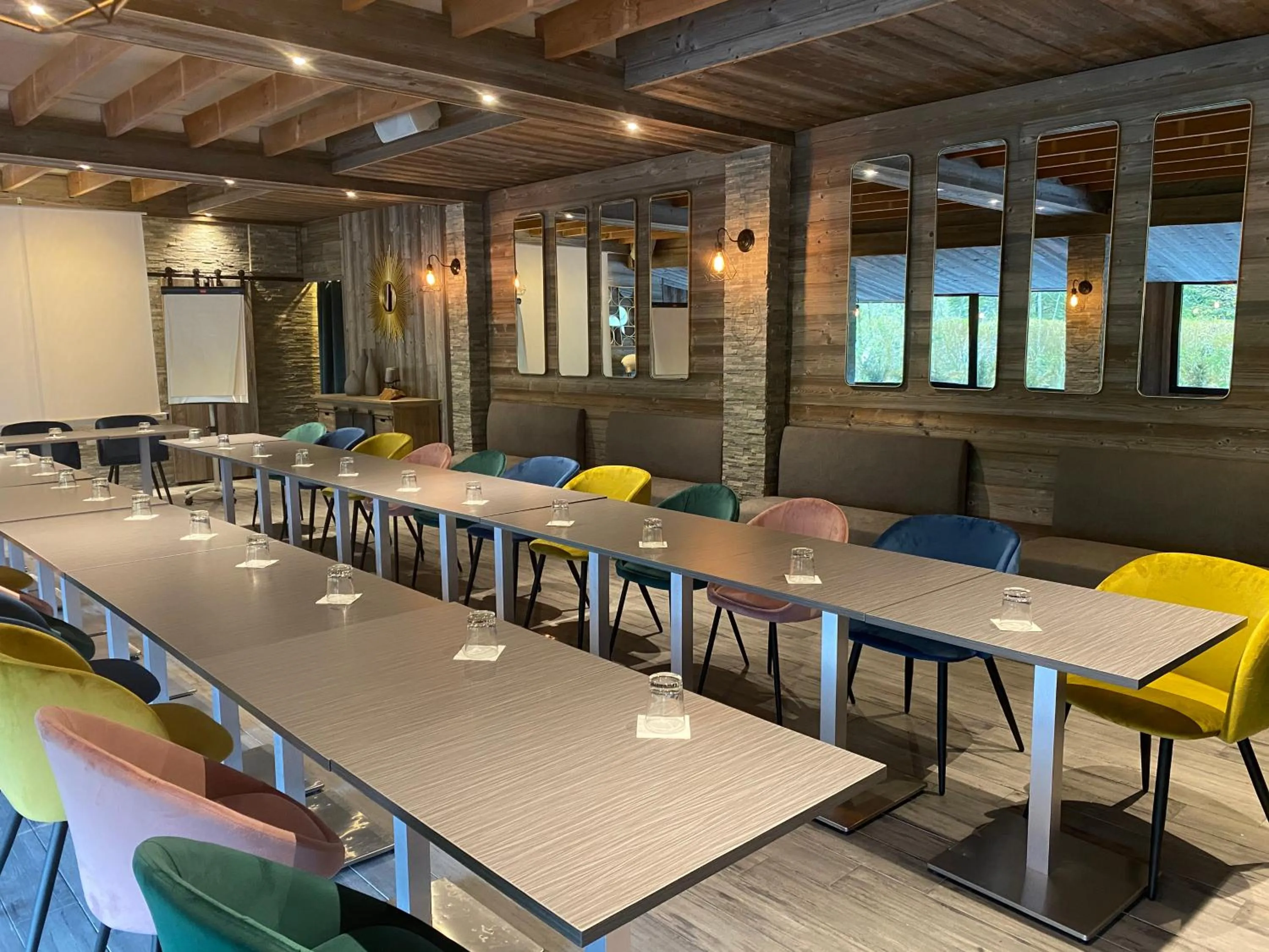 Meeting/conference room in The Originals Boutique Hotel Le Panorama Mont Dore
