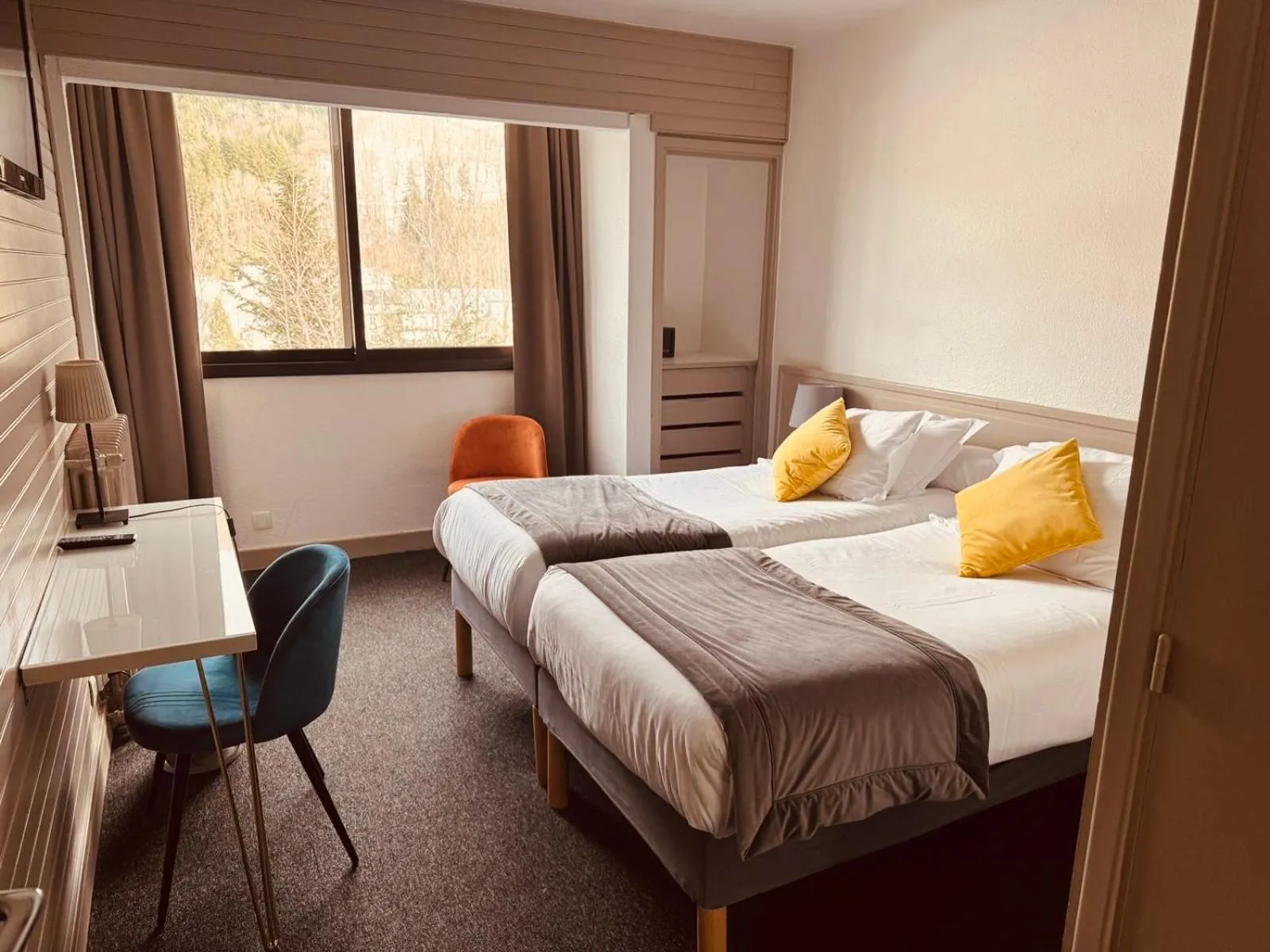 Bedroom, Bed in The Originals Boutique Hotel Le Panorama Mont Dore