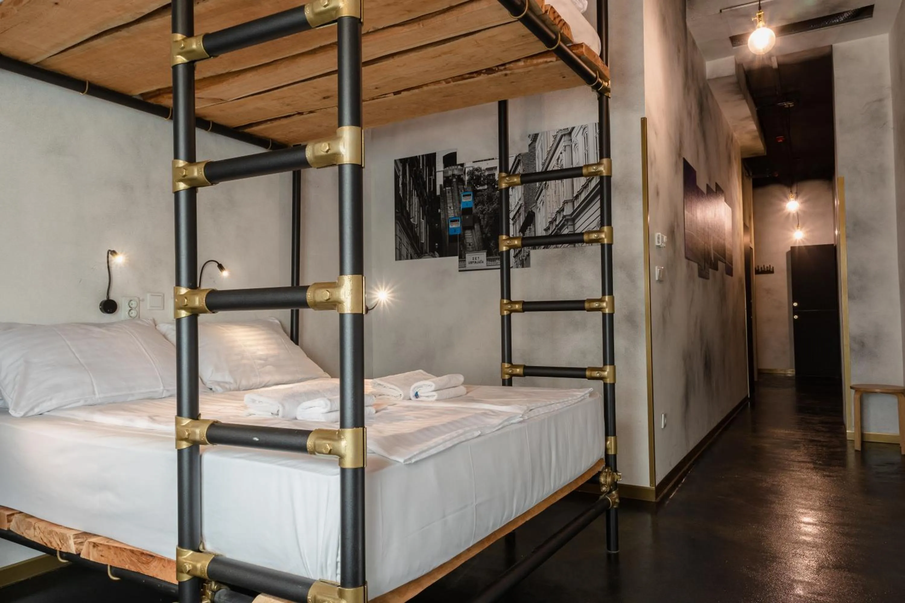 Bed in Timeout Heritage Hotel Zagreb