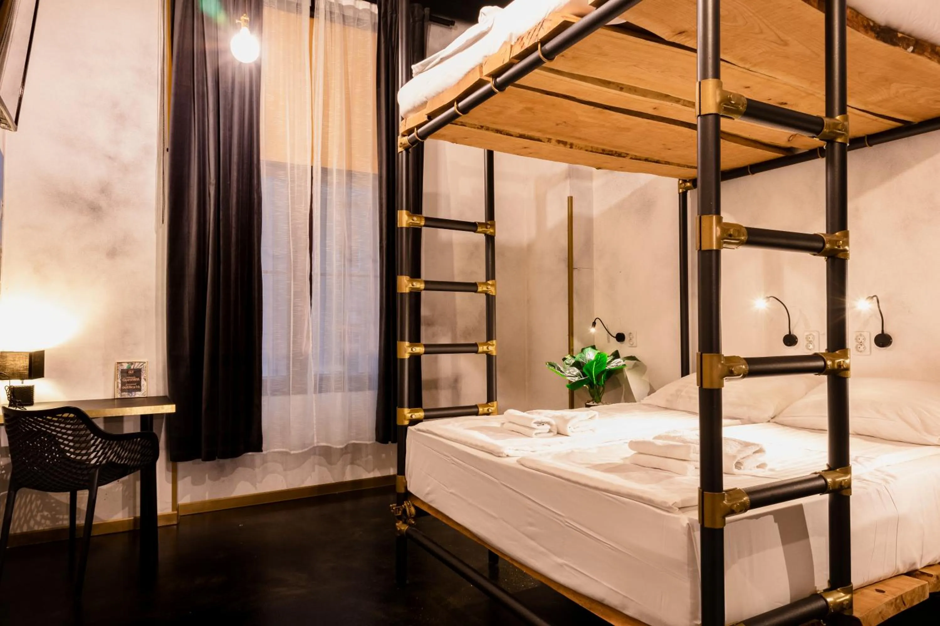 Bed in Timeout Heritage Hotel Zagreb