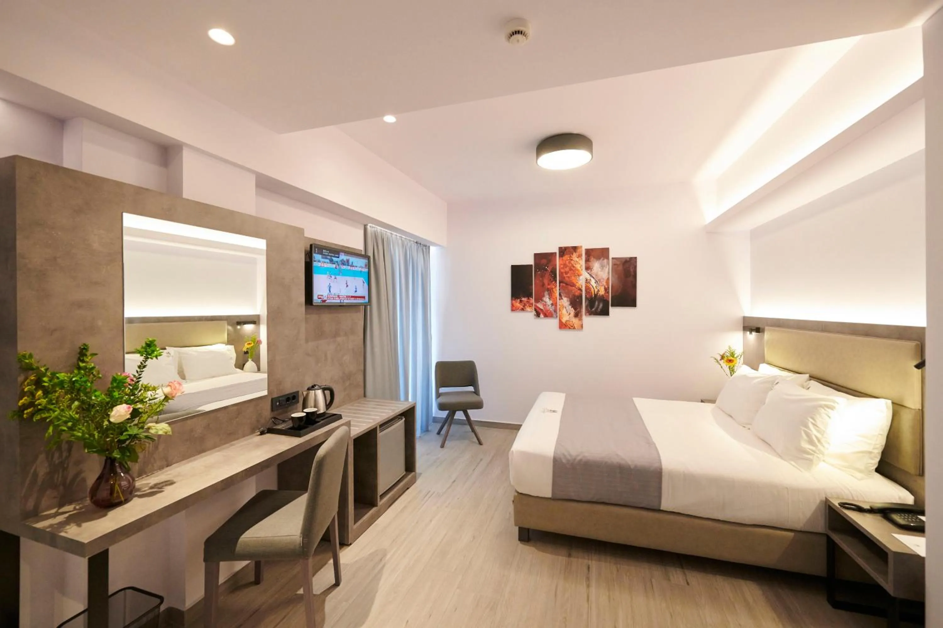 TV and multimedia, Bed in Meni Hotel & Apartments UNDER NEW MANAGEMENT