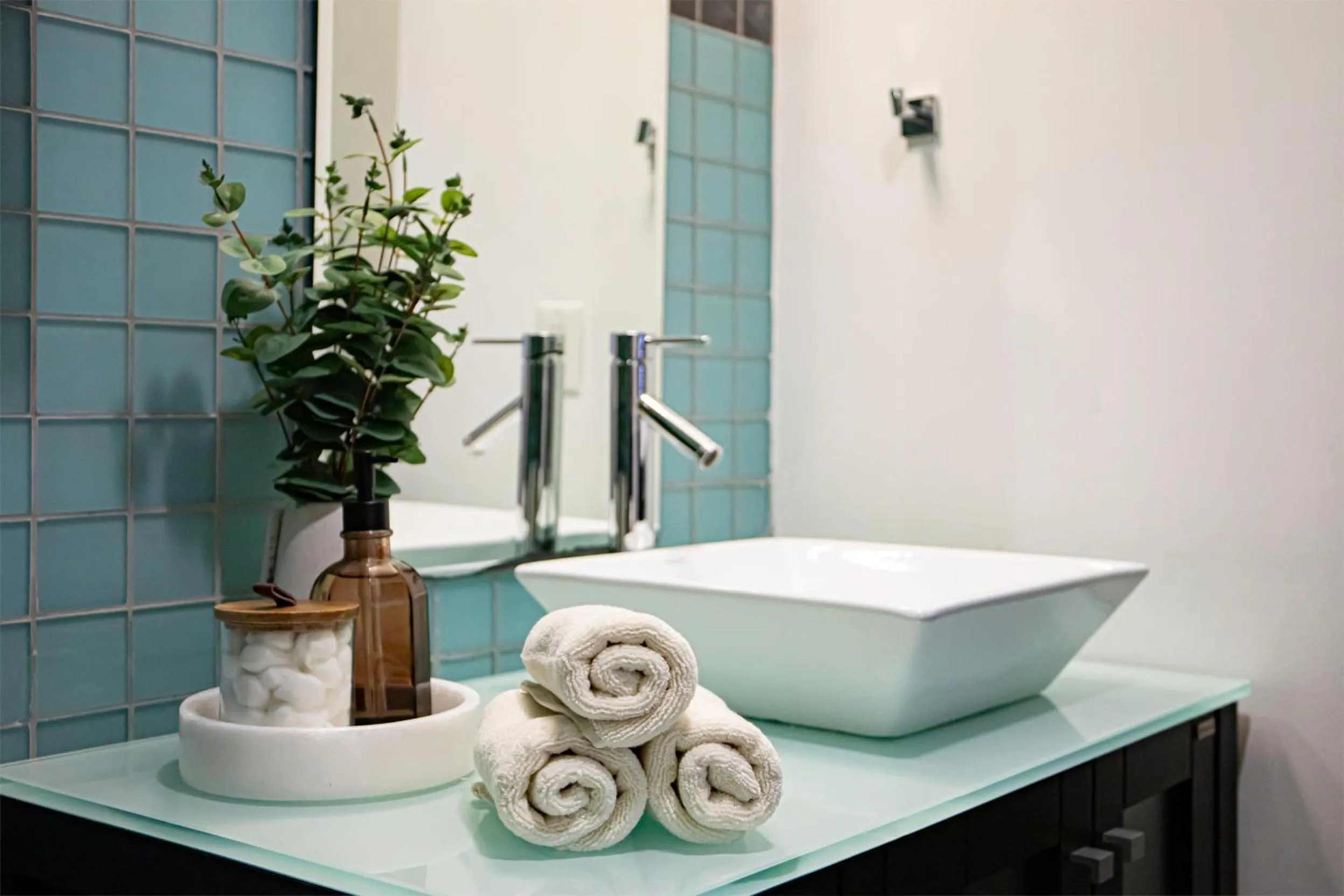 Bathroom in Fashion Loft 2 bedroom Downtown