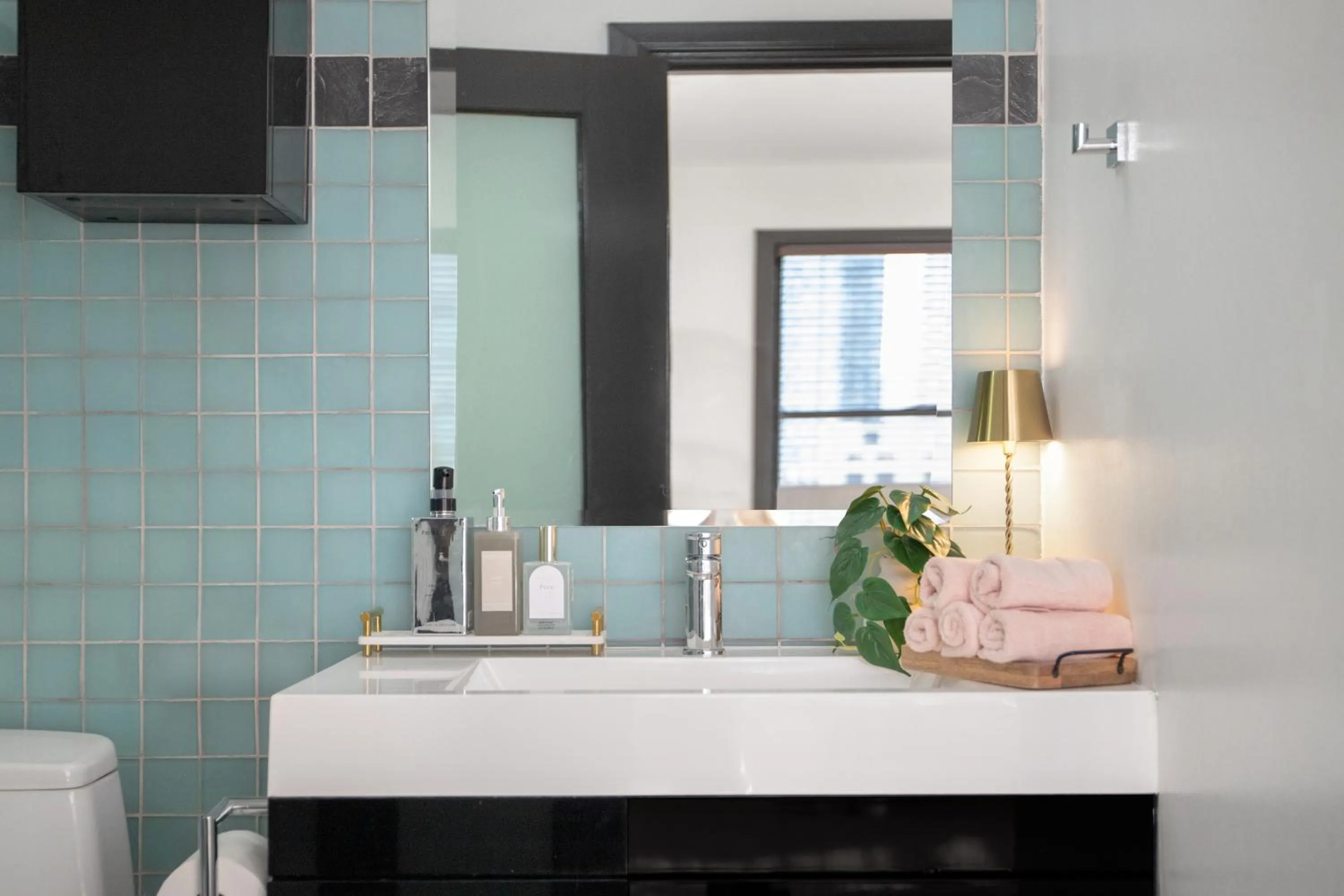 Bathroom in Fashion Loft 2 bedroom Downtown