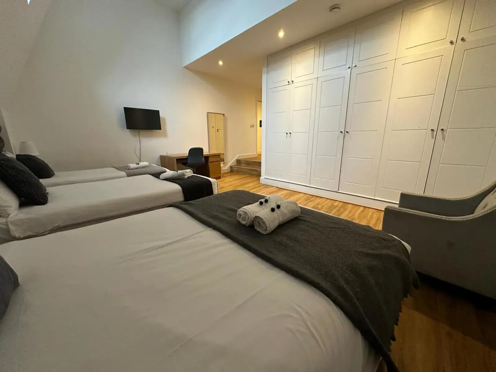 Family Room with Private Bathroom in Simple Stay Family Room with Private Bathroom in Simple Stay