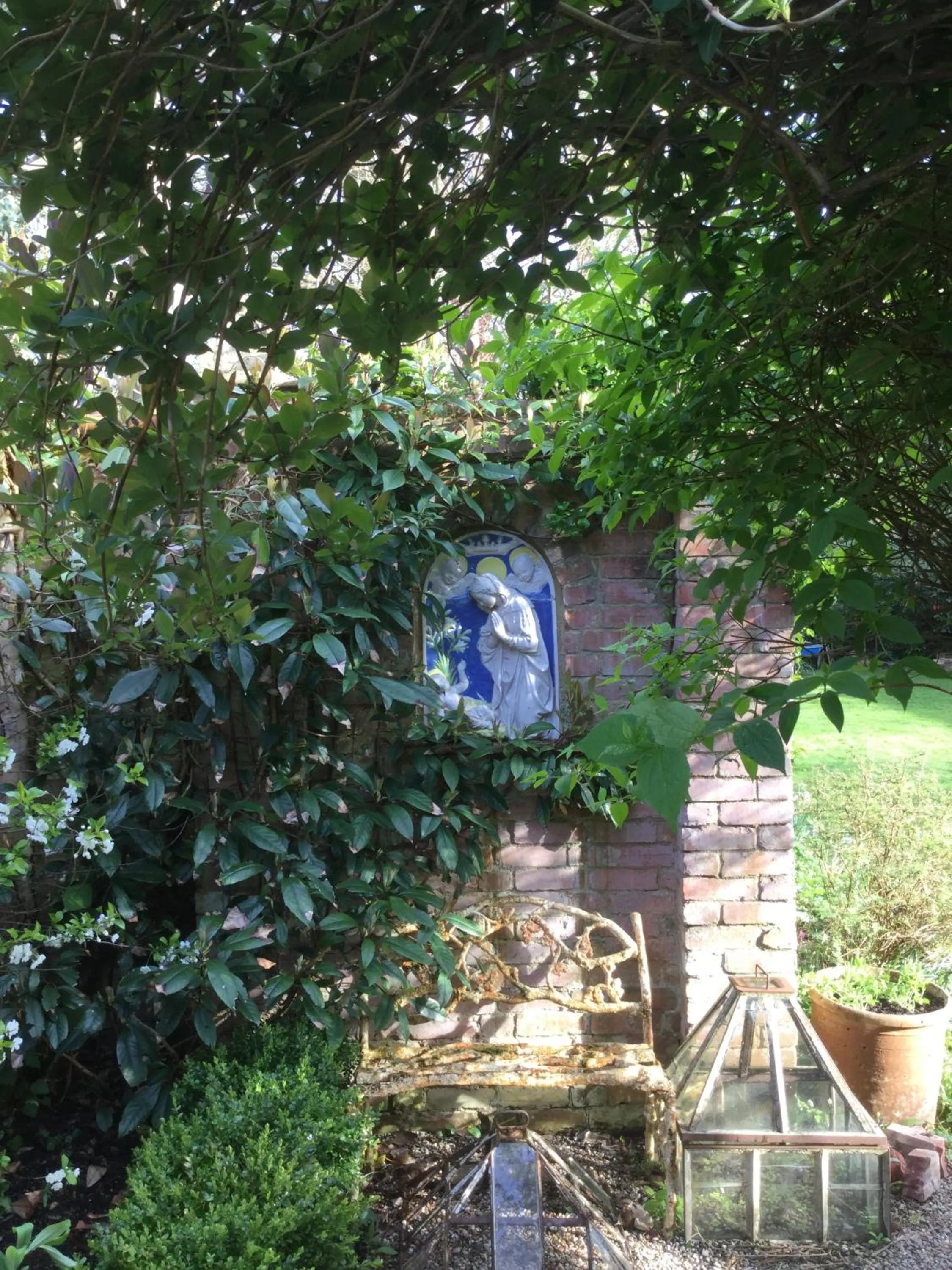 Garden in St Benedict - Victorian Bed and Breakfast