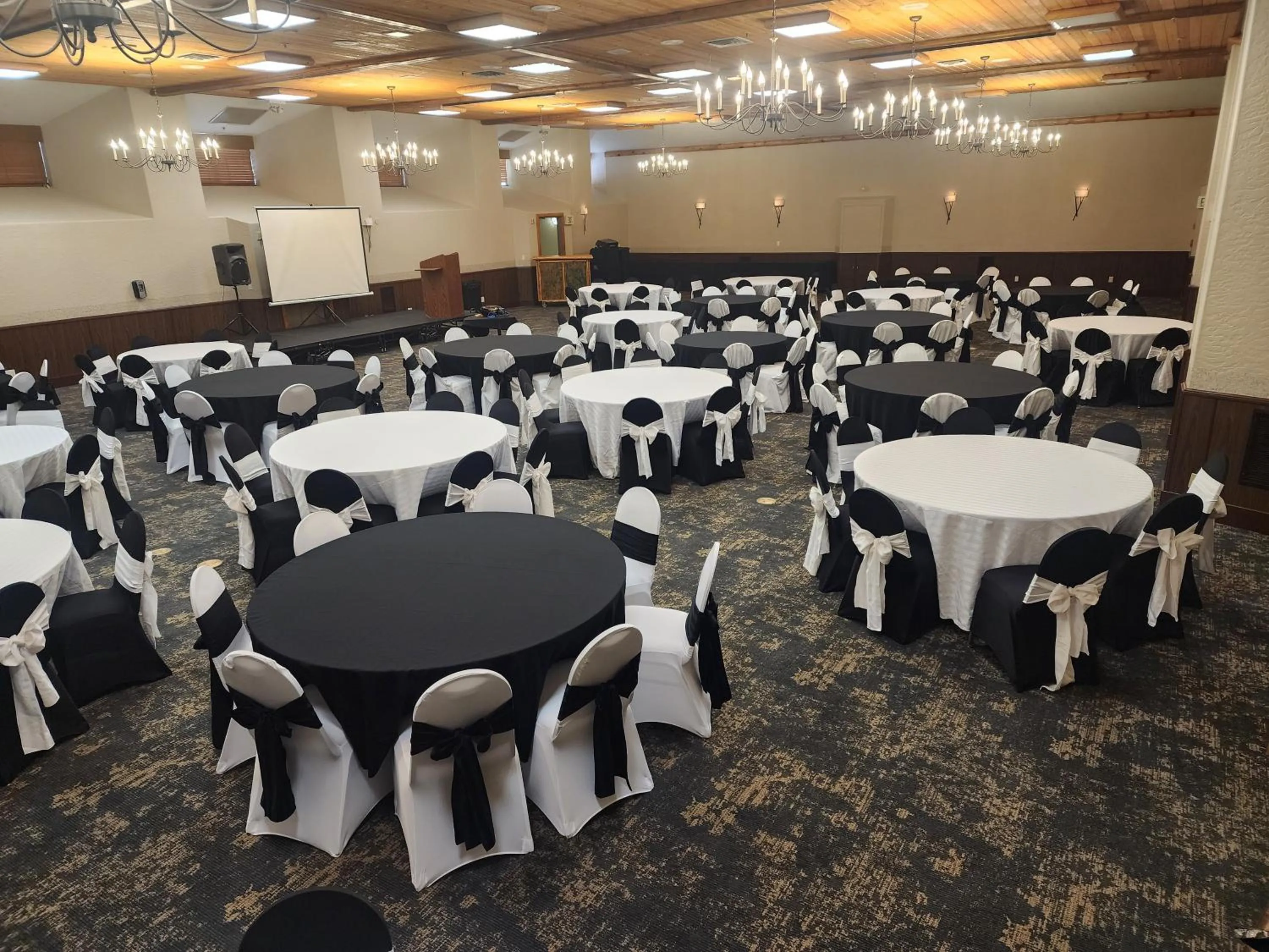 Banquet/Function facilities in Holiday Inn Resort The Lodge at Big Bear Lake by IHG