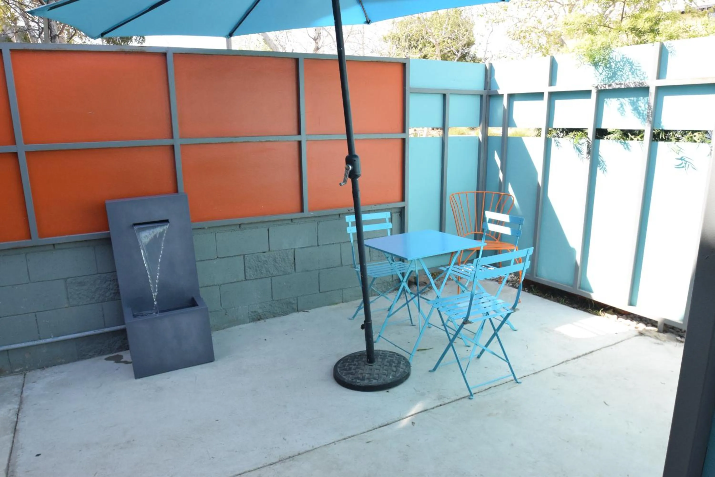 Patio in Venice Beach Apartments Monthly rents