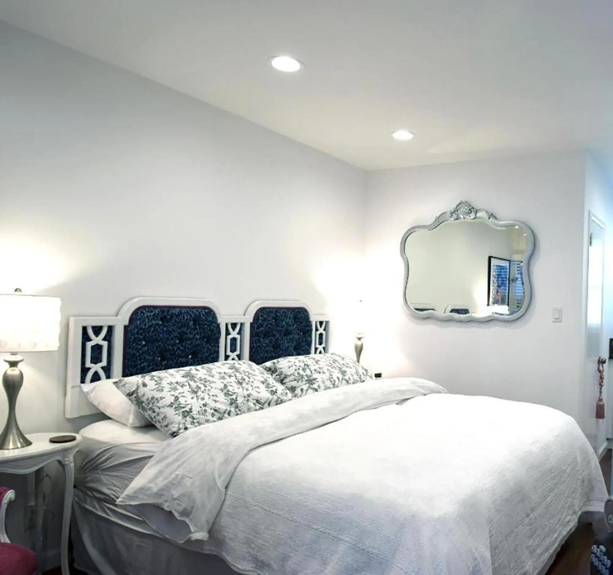 Bed in Venice Beach Apartments Monthly rents