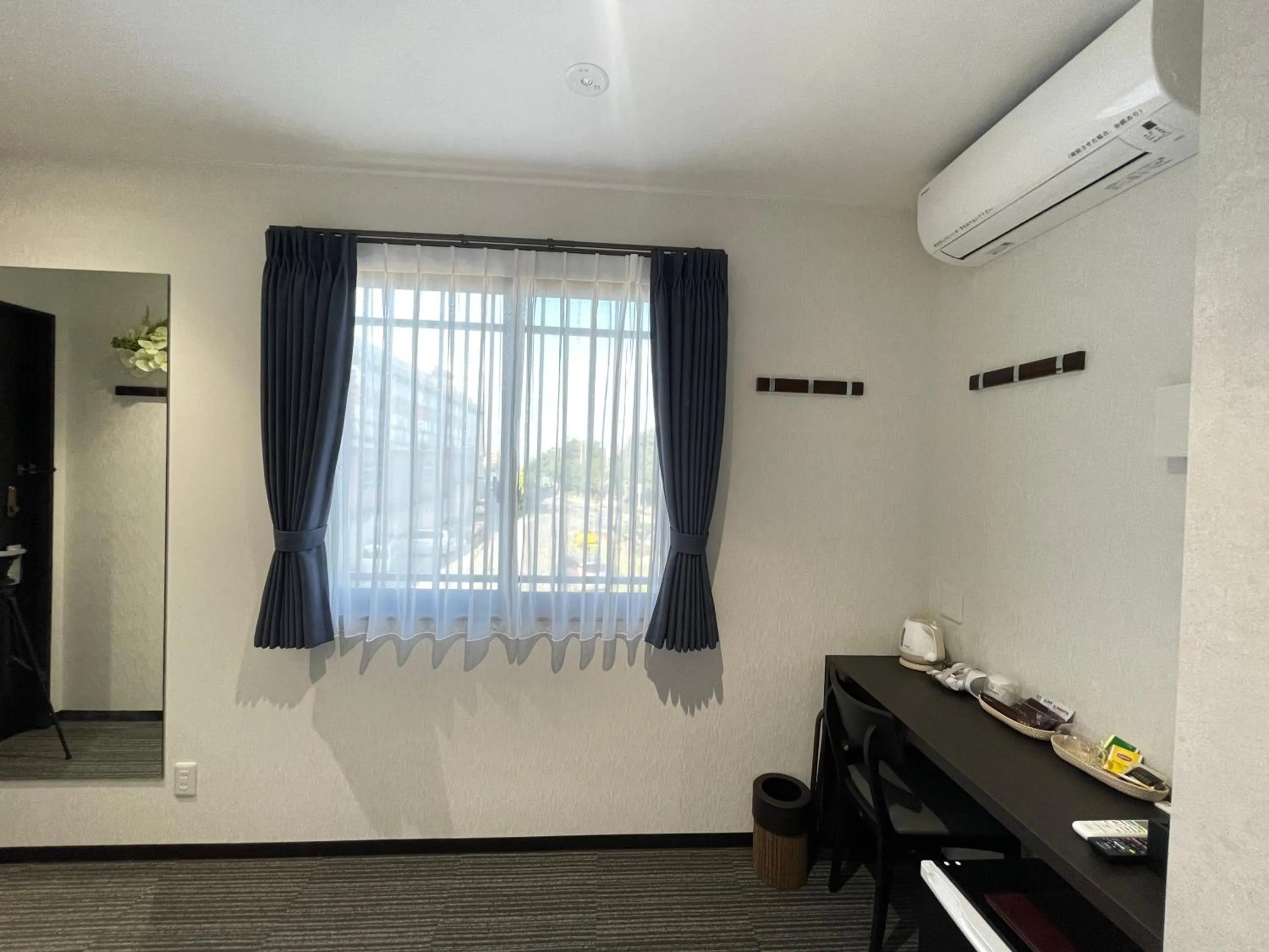 Photo of the whole room in Hotel de M