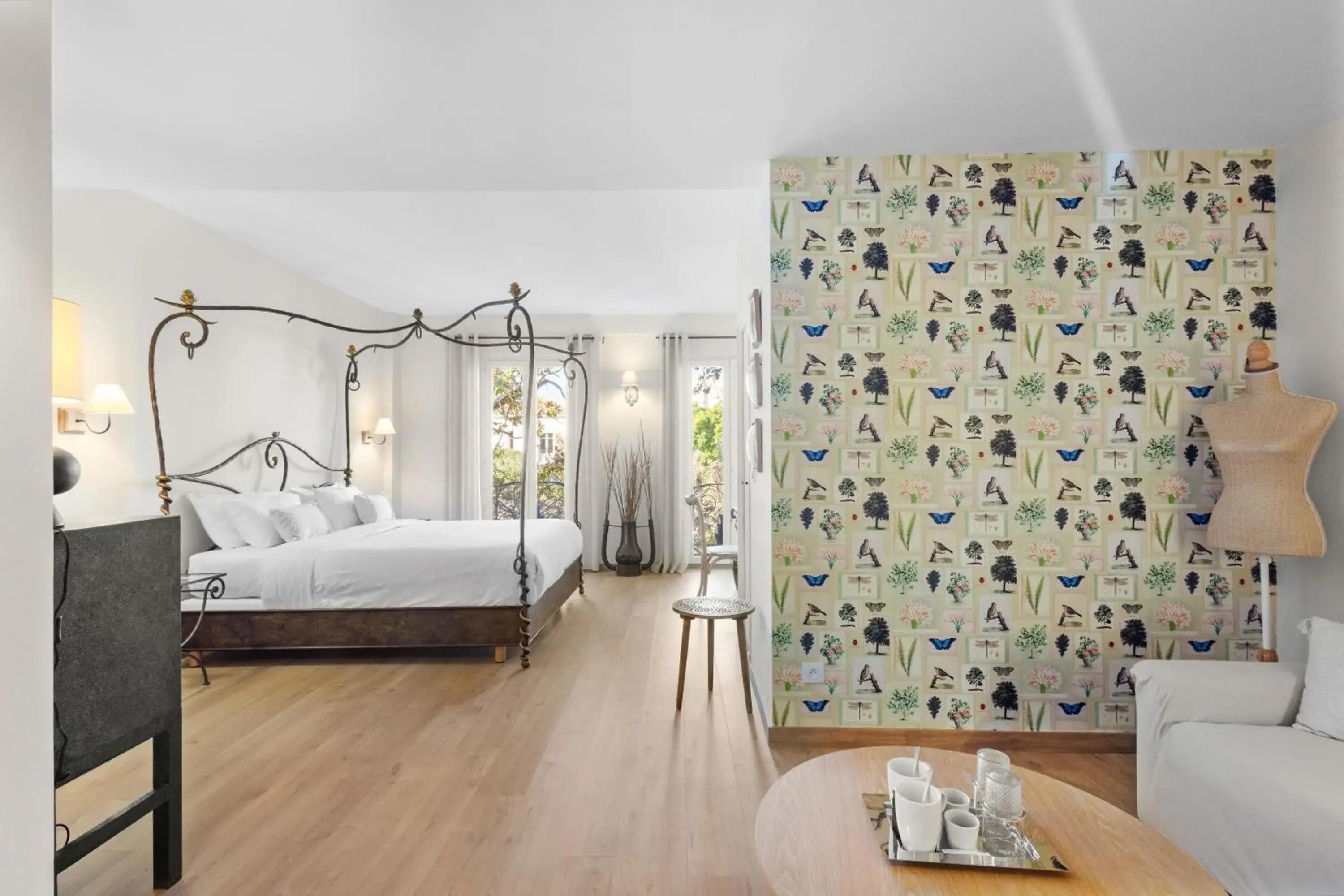 Superior Queen Room in Hôtel La Villa Sainte Valérie Adults Only Superior Queen Room in Hôtel La Villa Sainte Valérie Adults Only