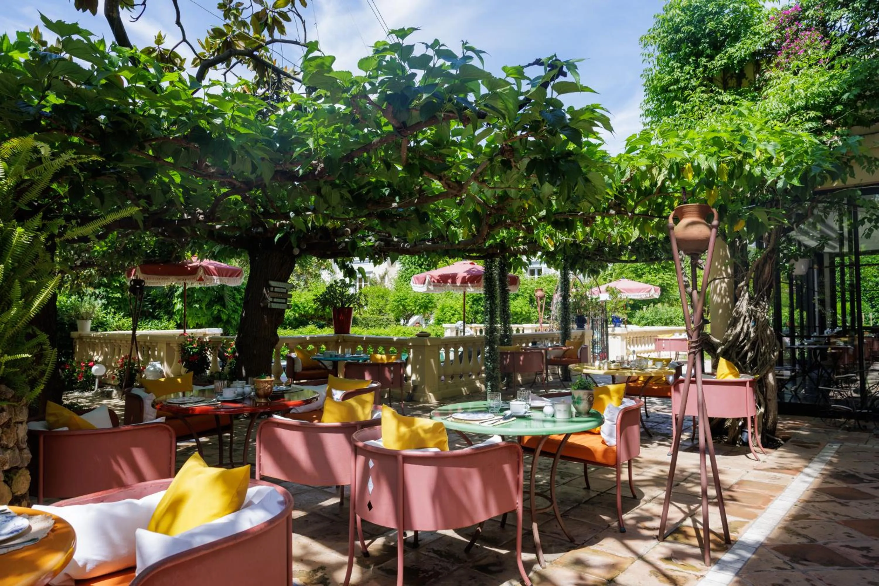 Balcony/Terrace in Hôtel La Villa Sainte Valérie Adults Only