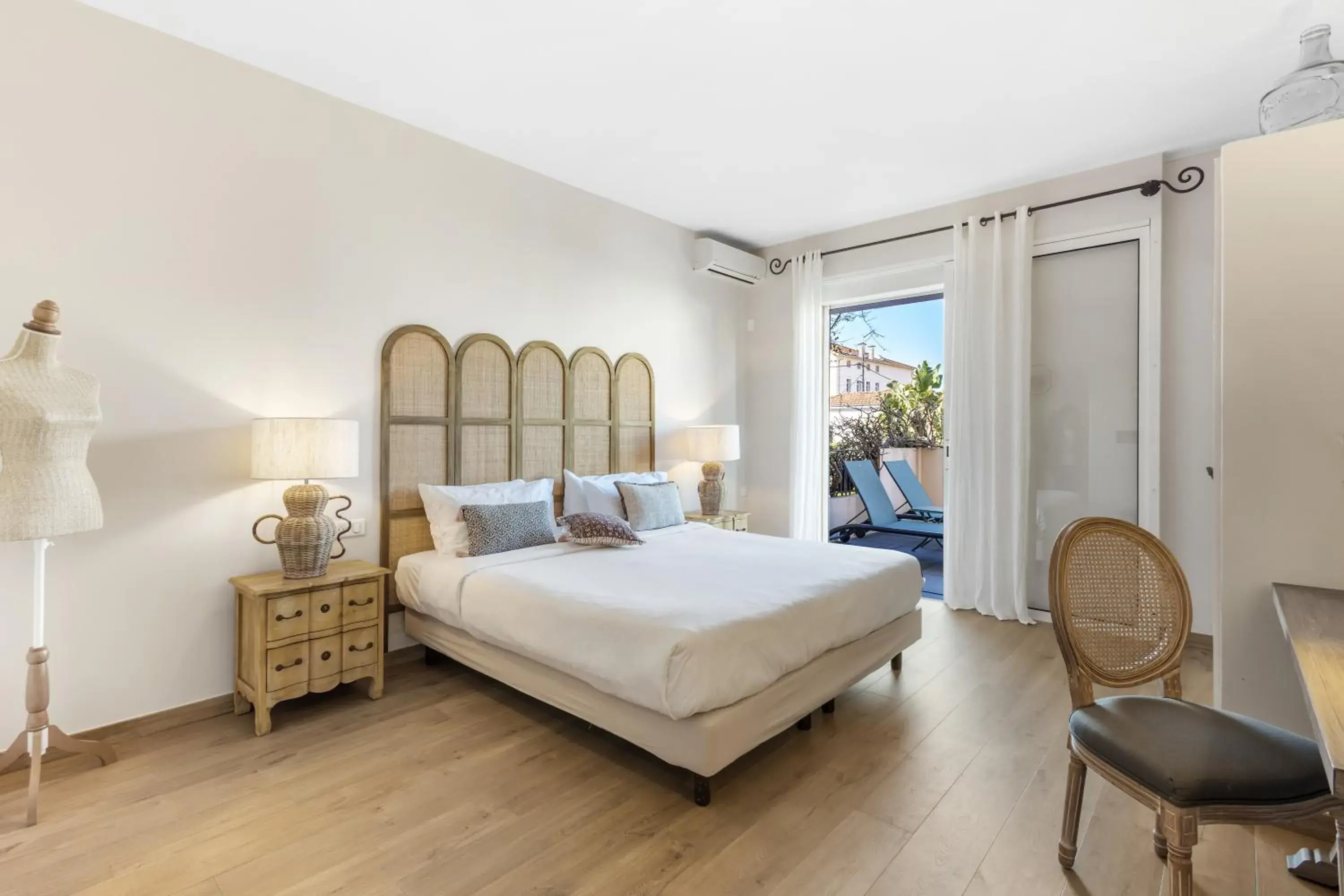 Suite with Terrace Garden view in Hôtel La Villa Sainte Valérie Adults Only Suite with Terrace Garden view in Hôtel La Villa Sainte Valérie Adults Only