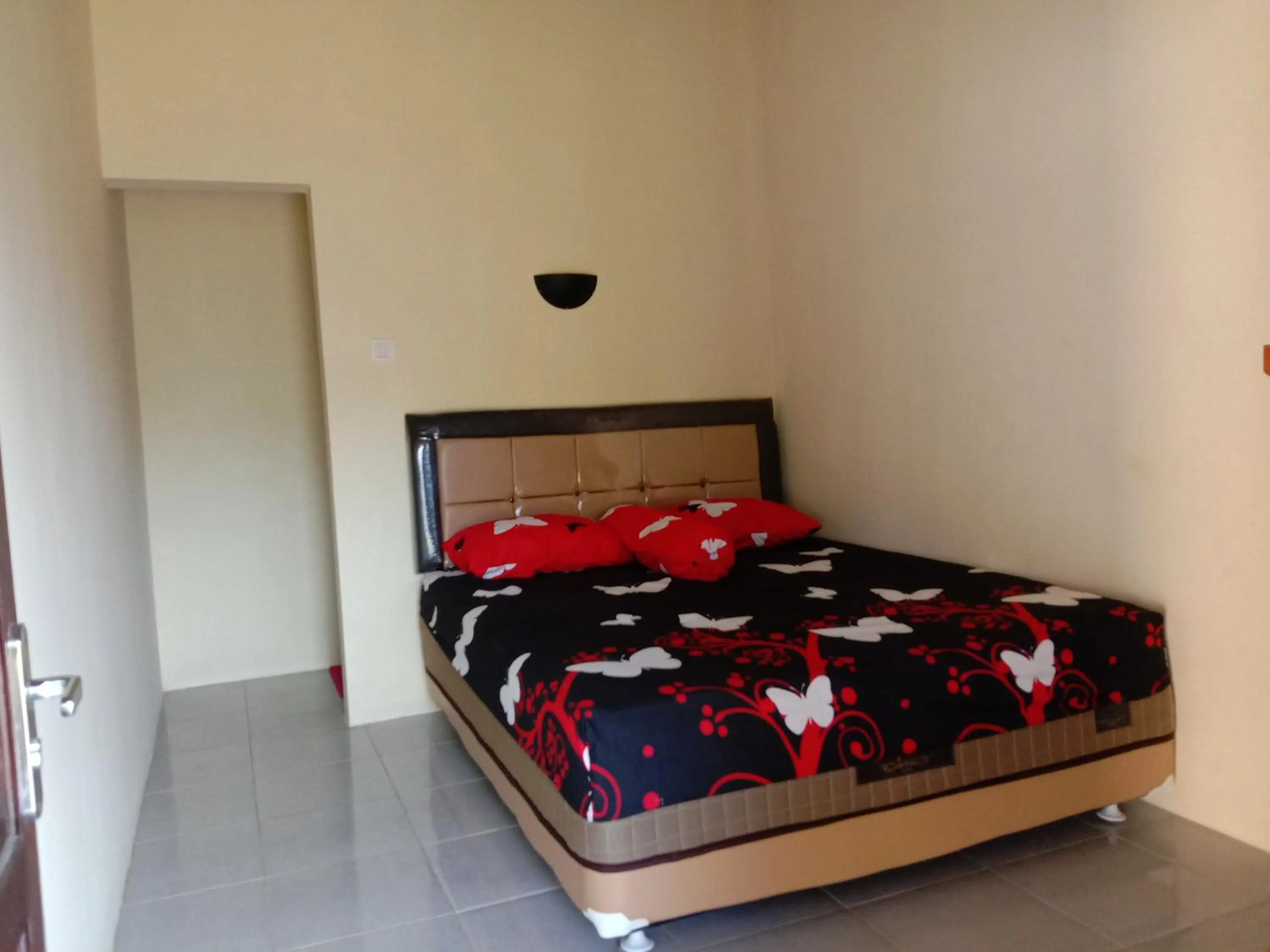 Bedroom, Bed in Sunrise Banyuwangi Homestay