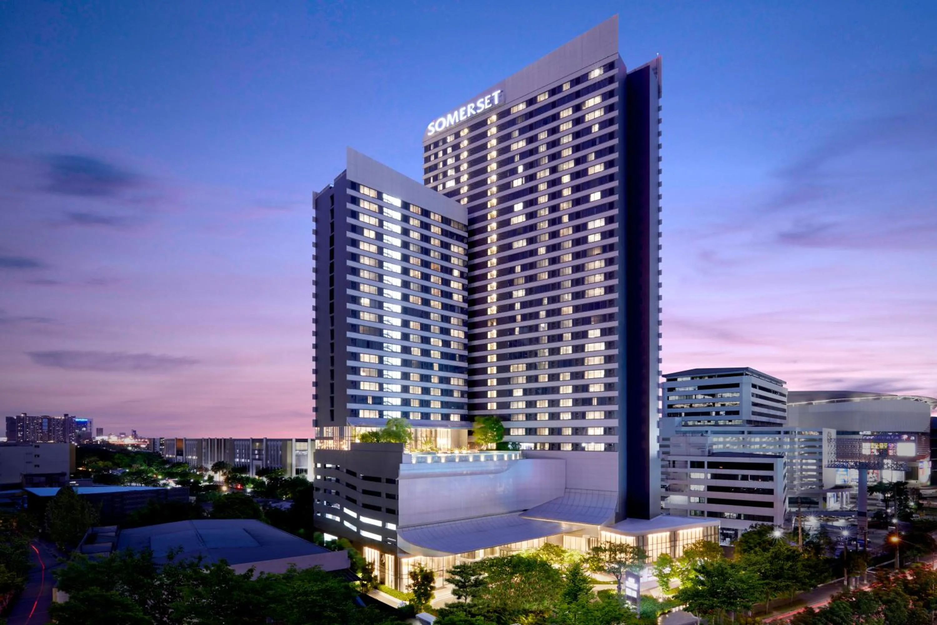 Property building in Somerset Rama 9 Bangkok
