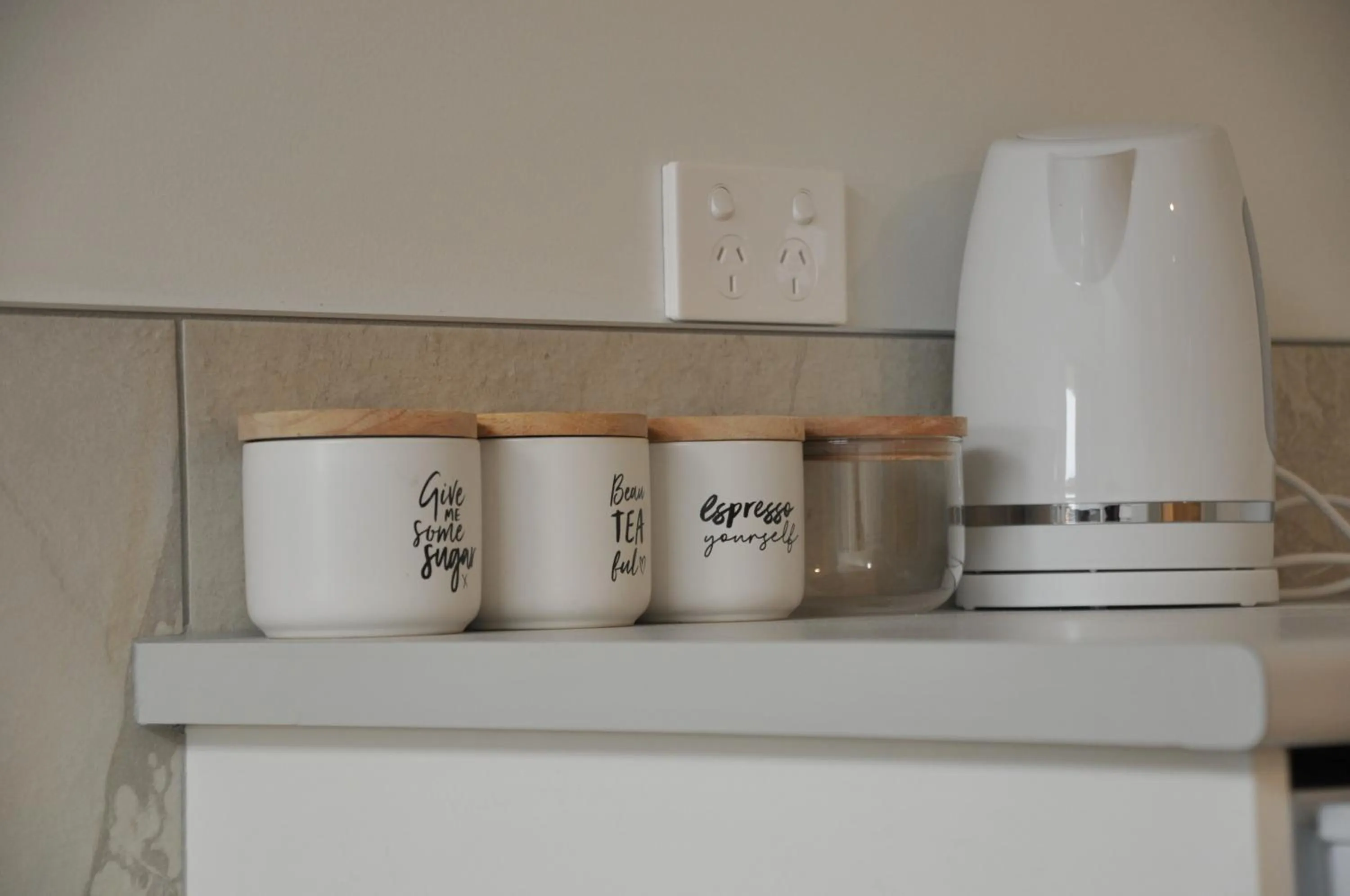 Coffee/tea facilities in The Hub Bicheno