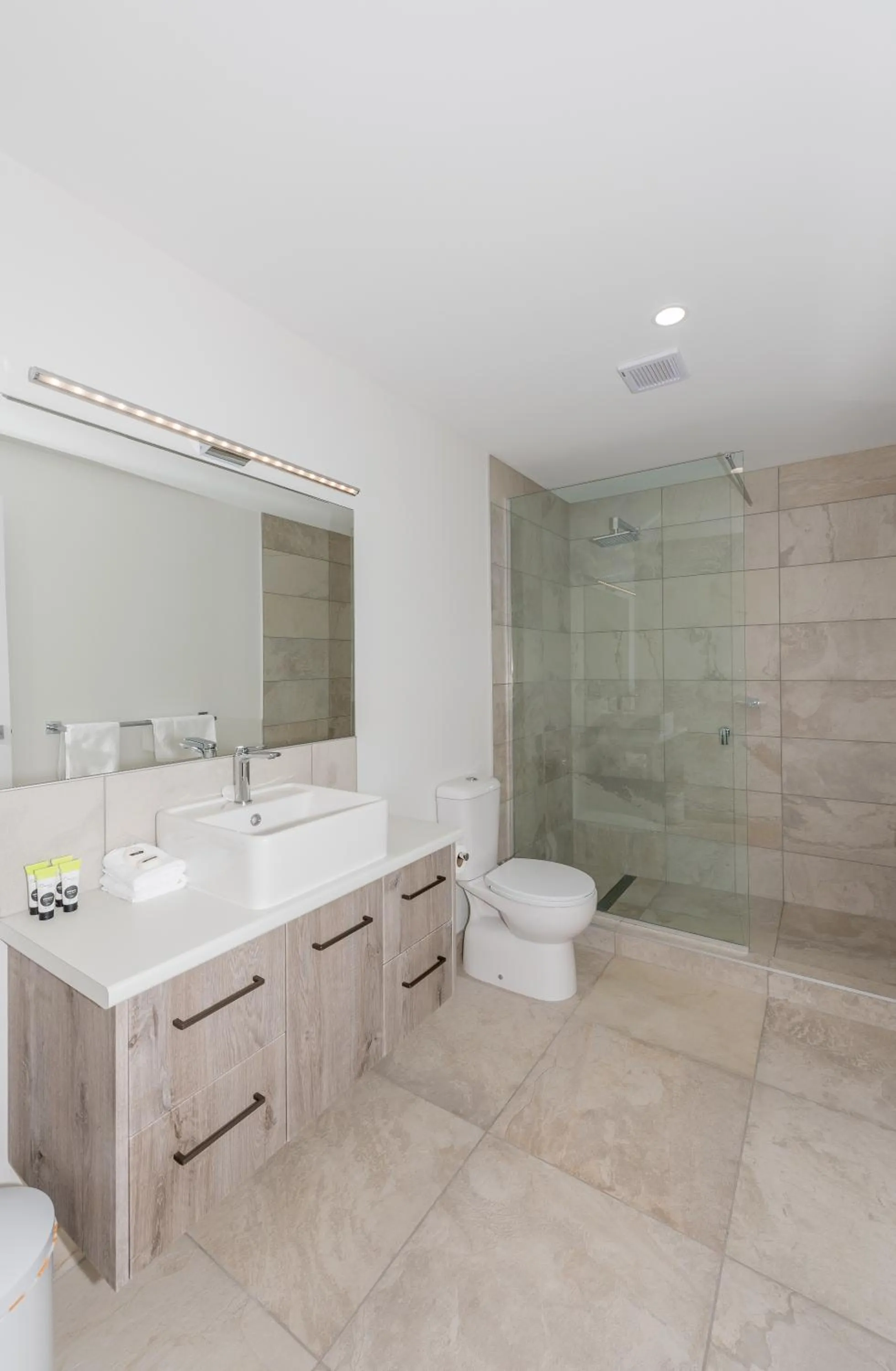 Bathroom in The Hub Bicheno