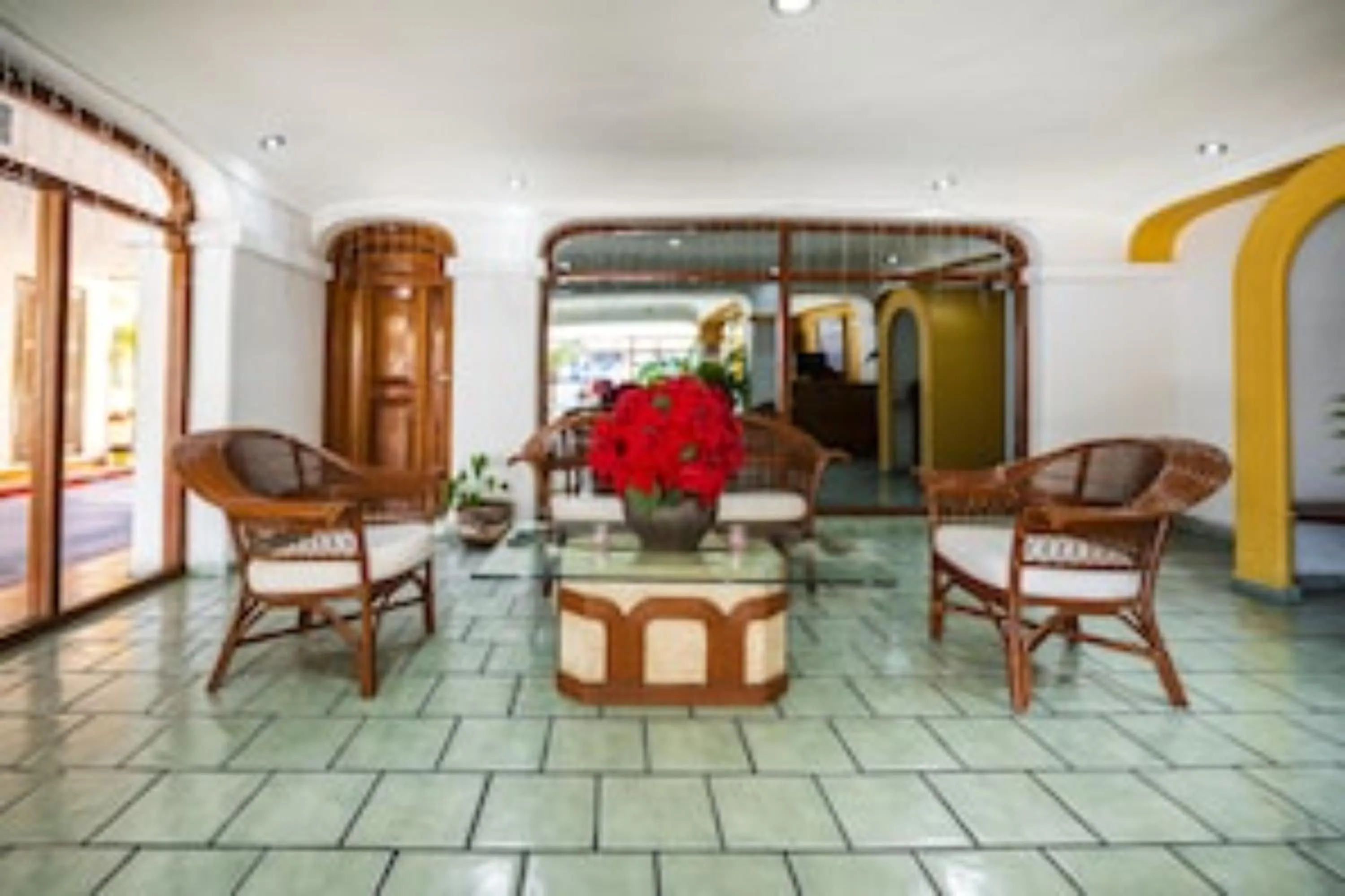 Lobby or reception in Capital O Colón, Ciudad Guzmán Jalisco