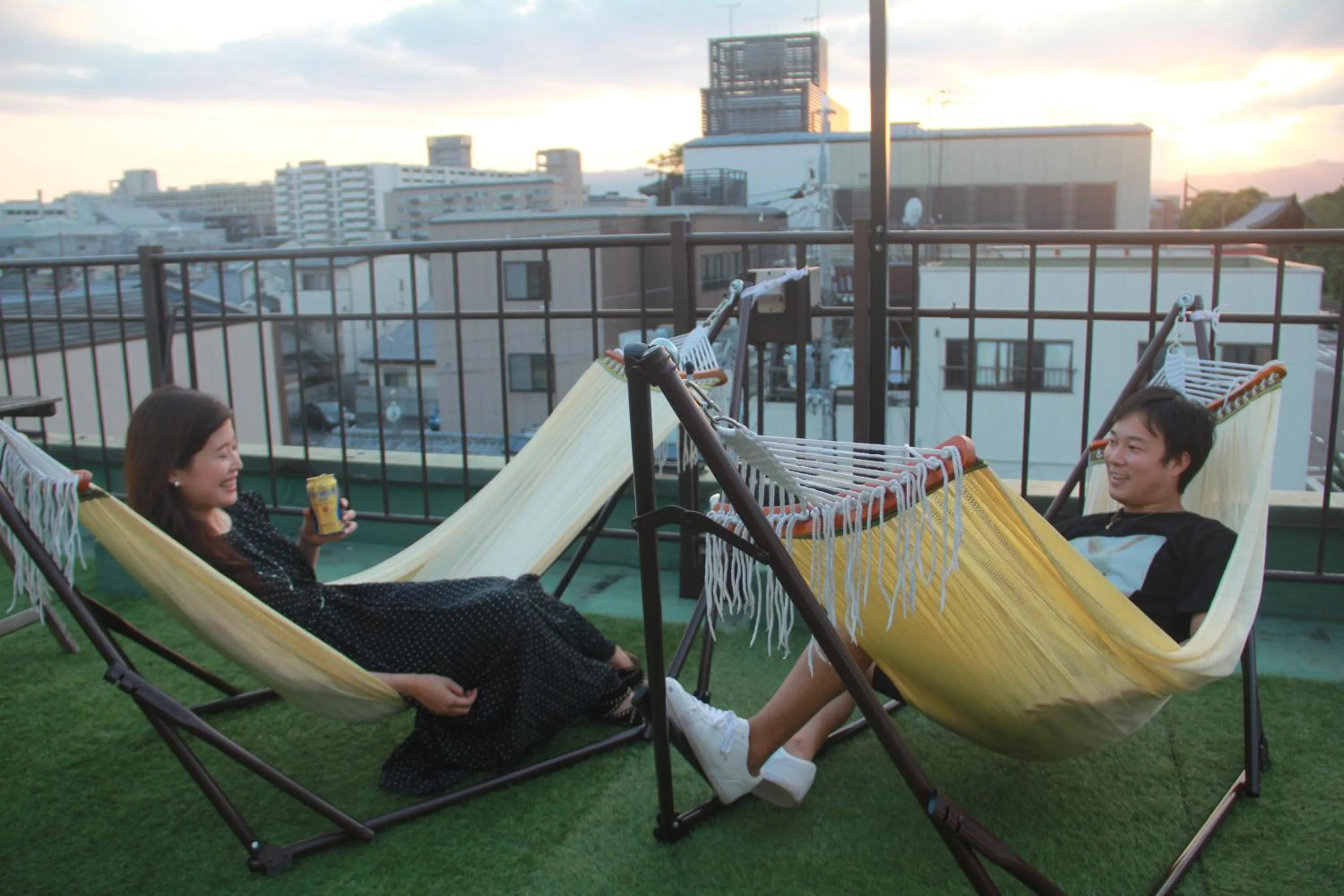 THE NEXT DOOR Dormitory & Private Hostel