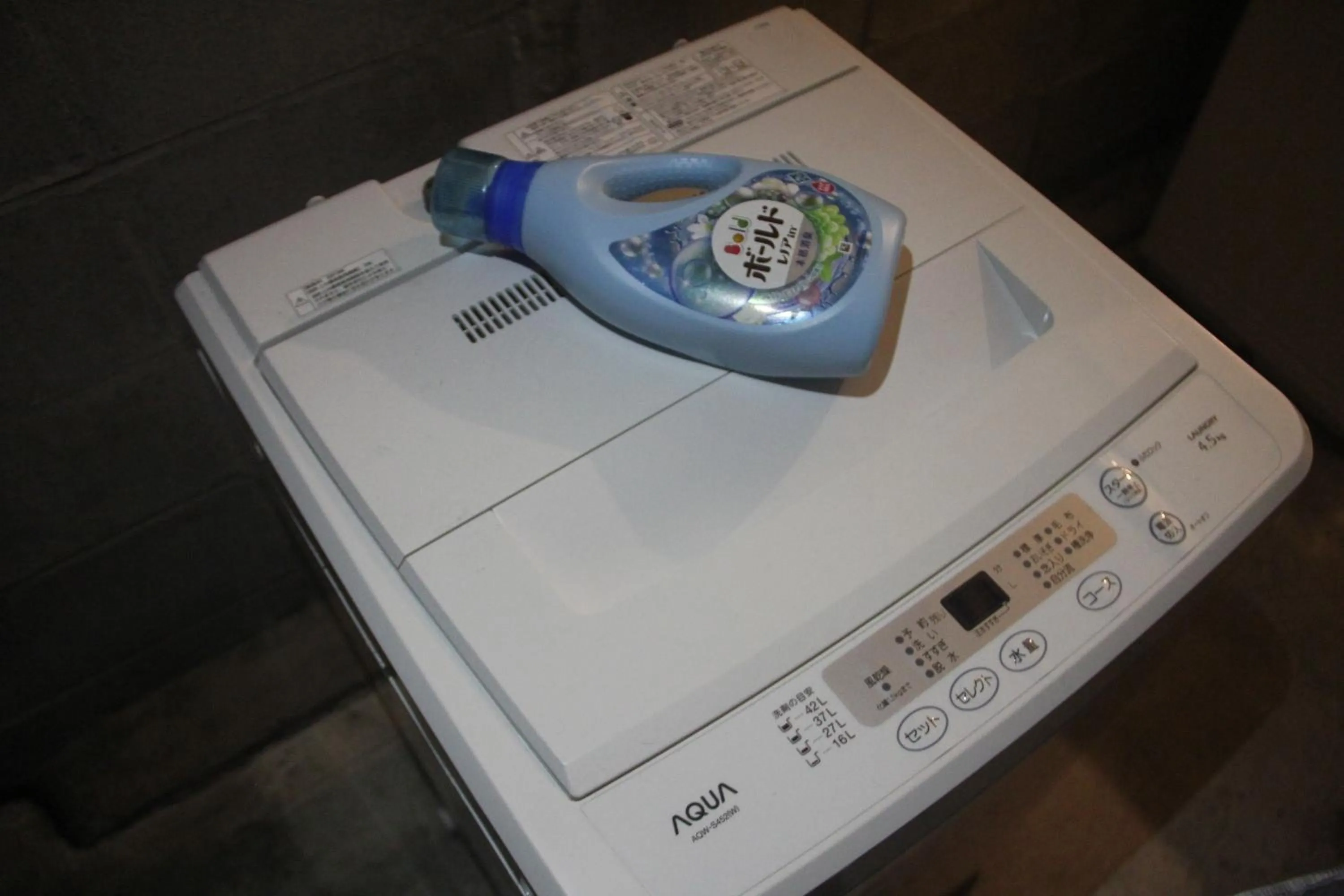 Area and facilities in THE NEXT DOOR Dormitory & Private Hostel