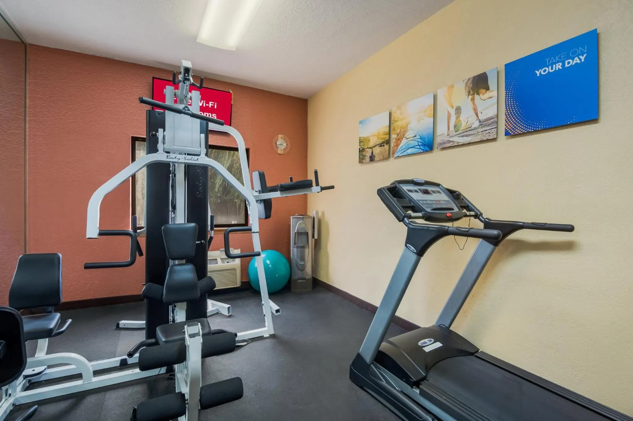 Fitness centre/facilities in Red Roof Inn Fairfield