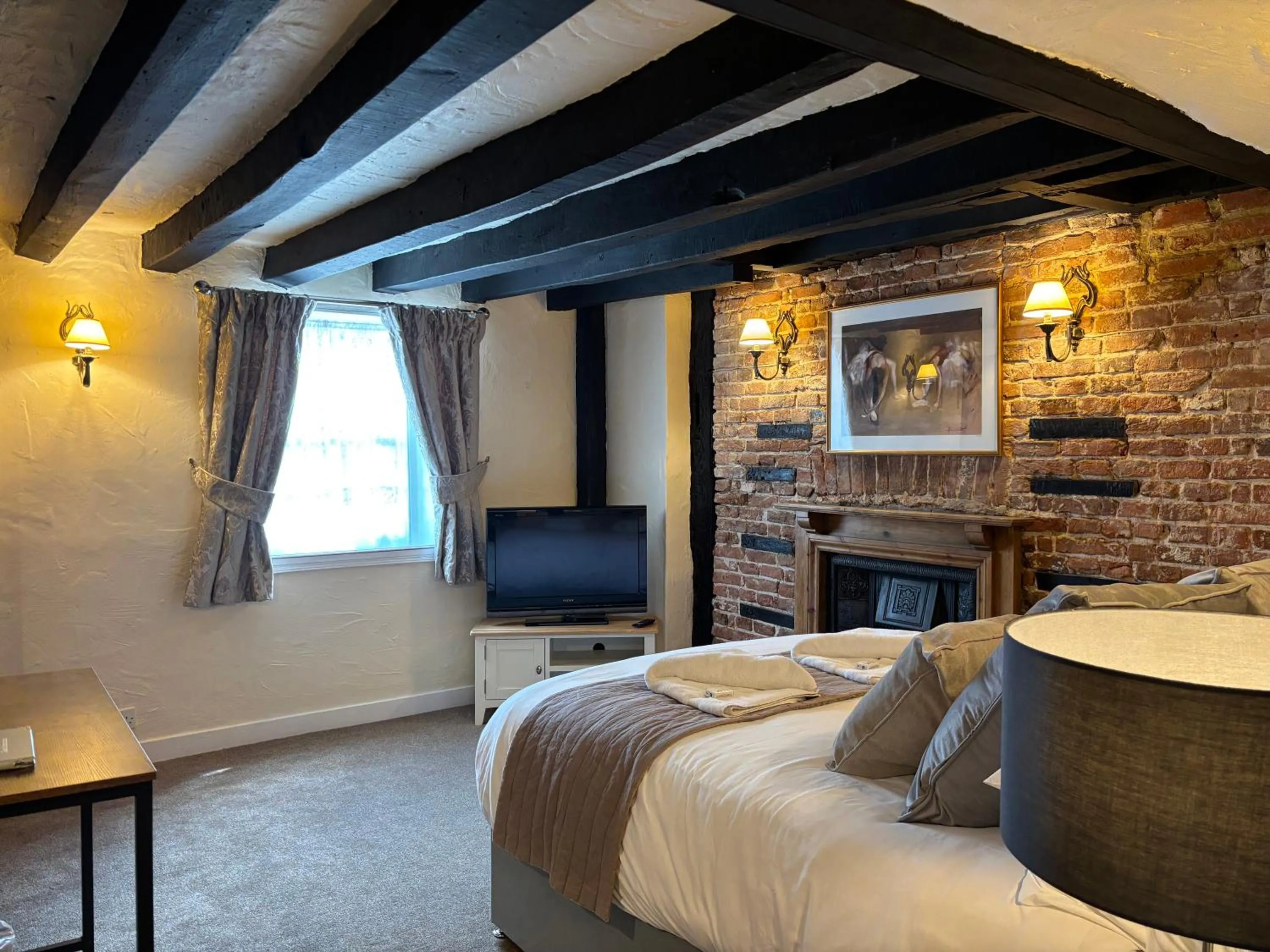 Bed in The Half Moon Inn