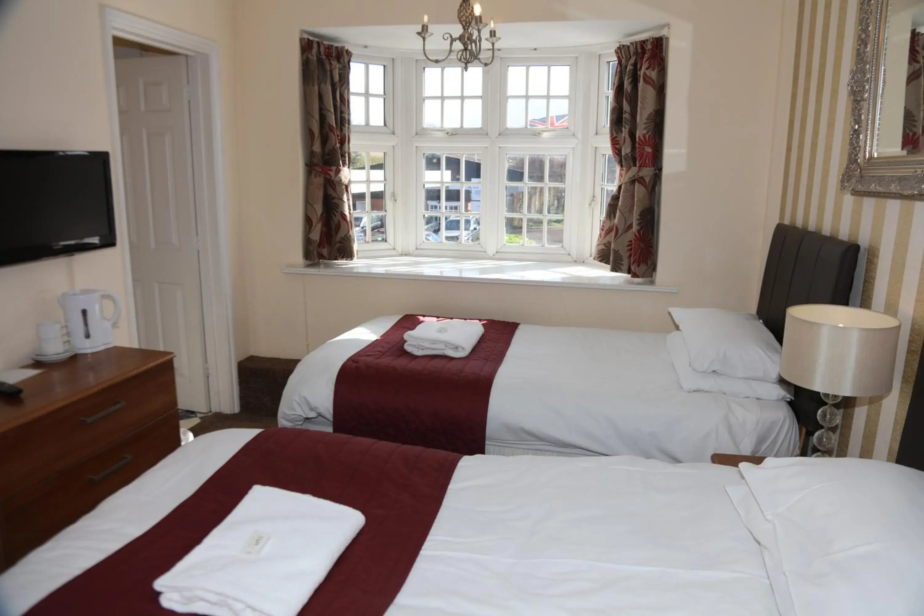 Twin Room in The Half Moon Inn Twin Room in The Half Moon Inn