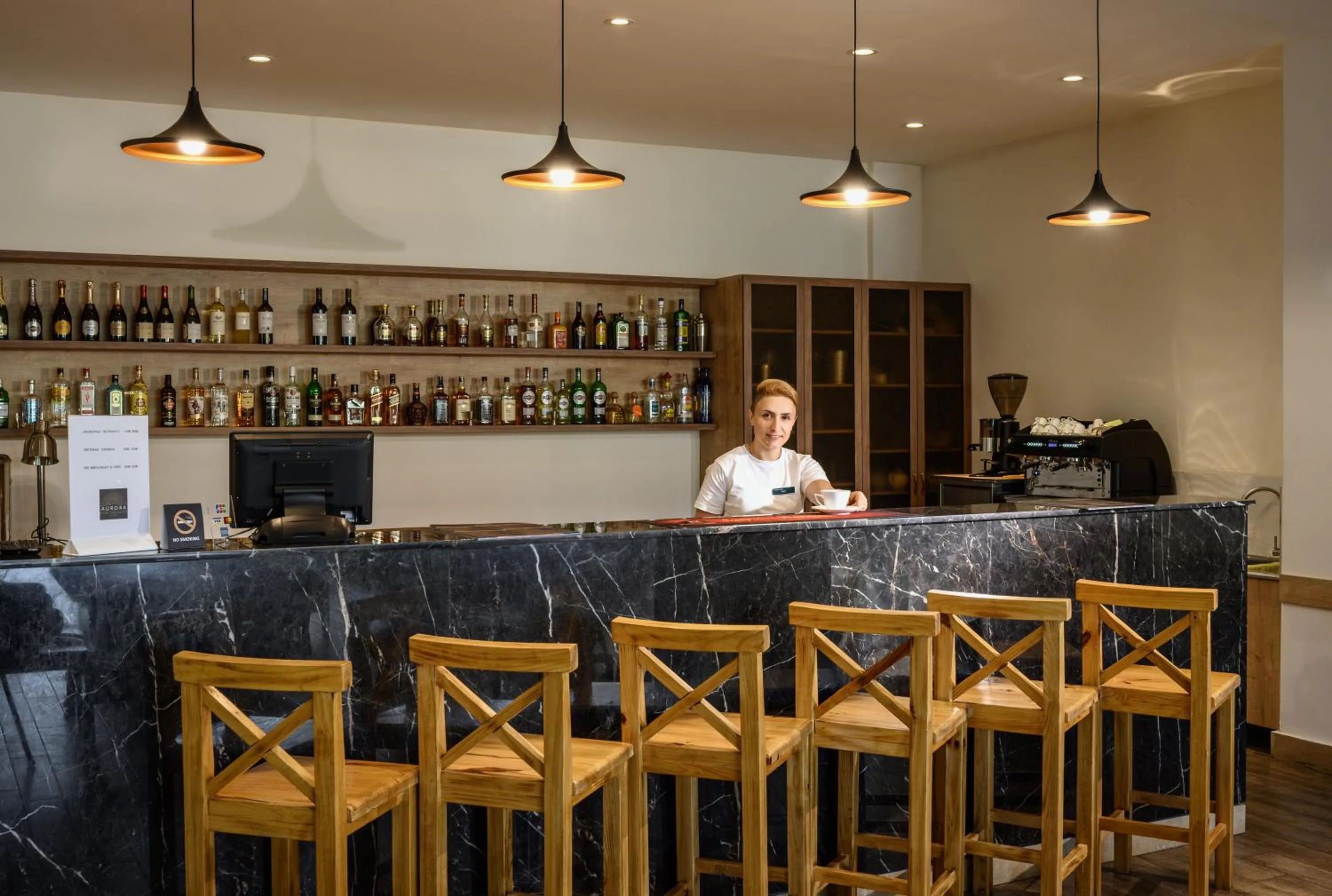 Lounge or bar in Aurora Resort Tsaghkadzor, By One