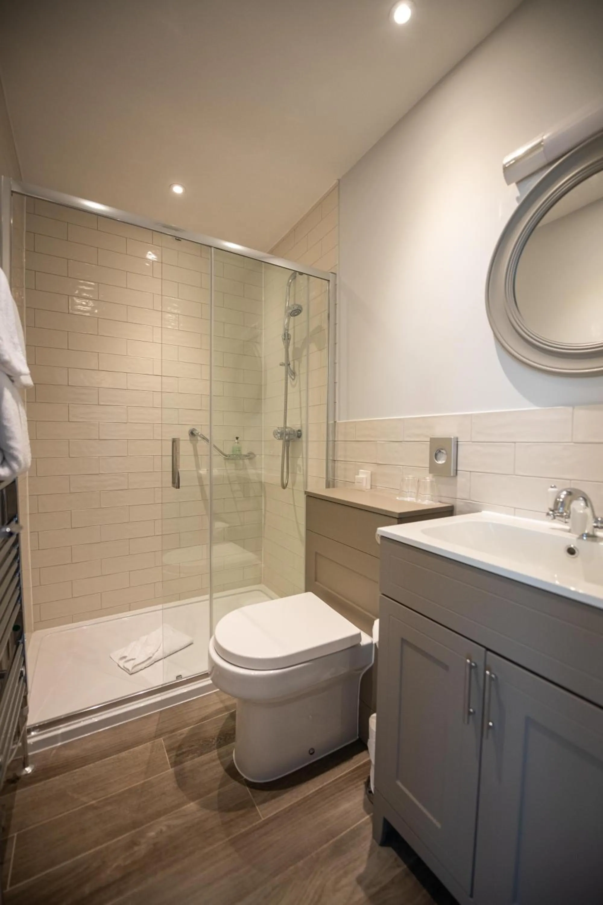 Bathroom in The Kingswood Hotel