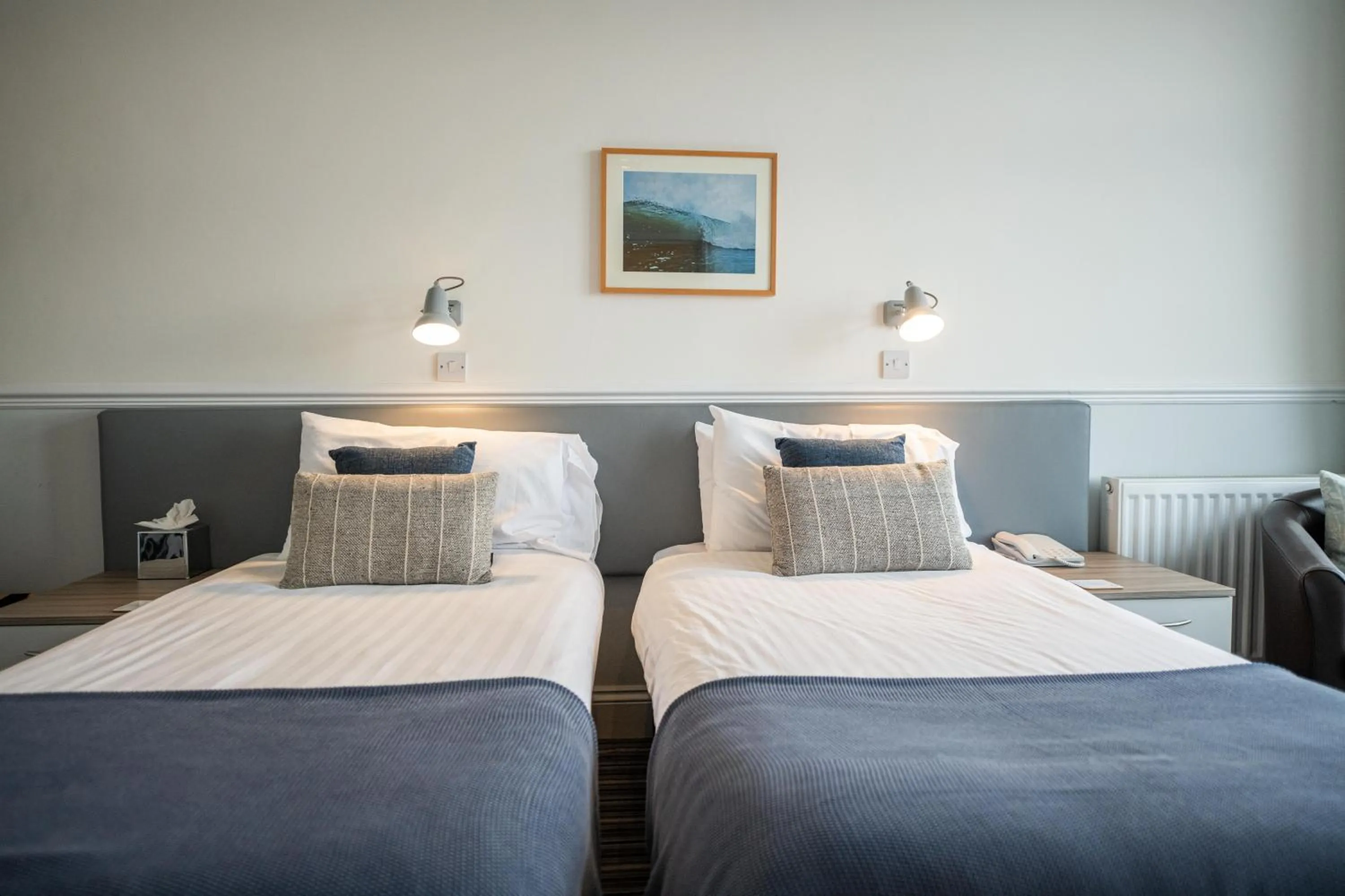 Bed in The Kingswood Hotel