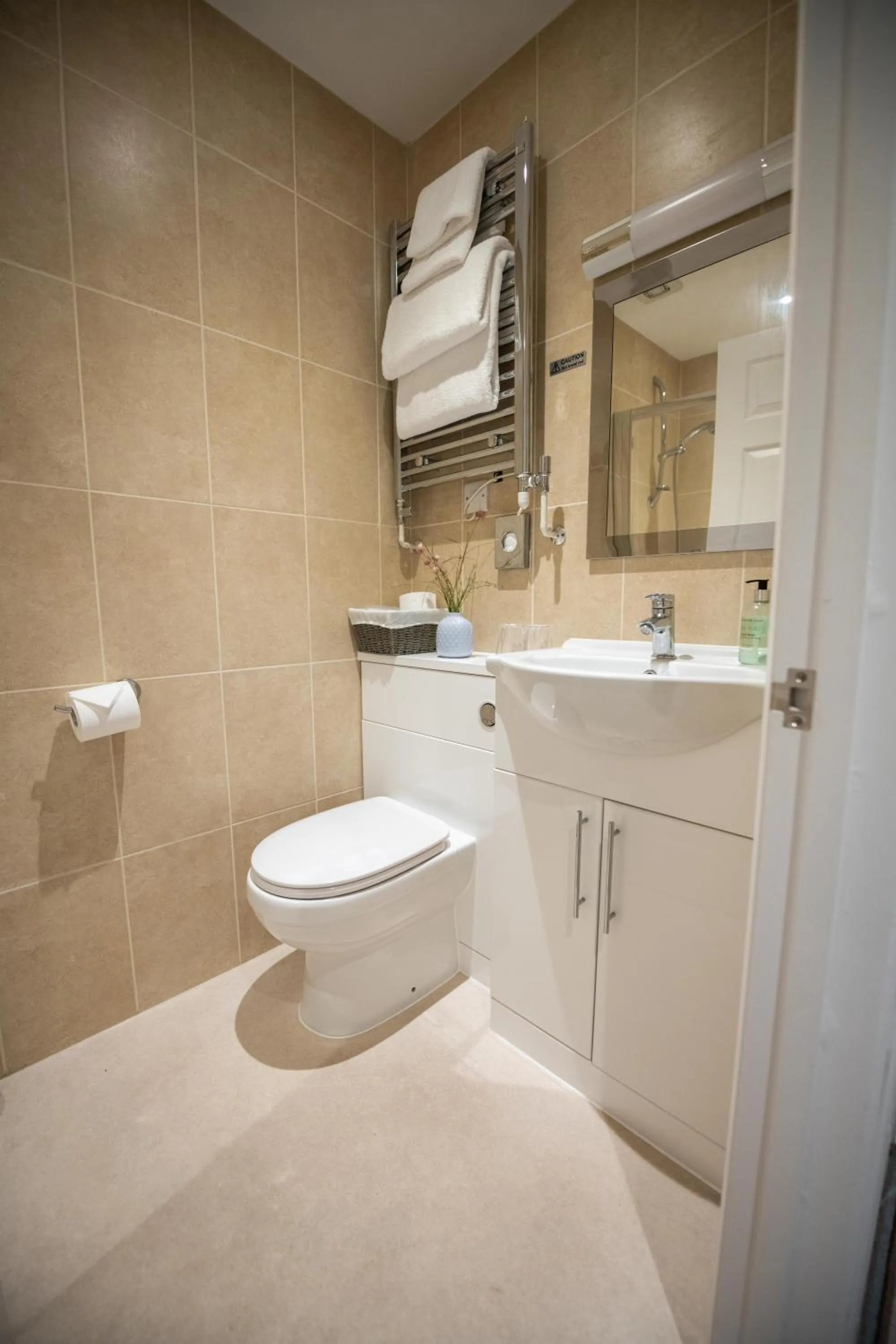 Bathroom in The Kingswood Hotel
